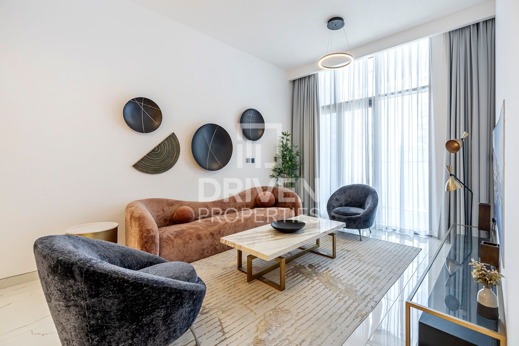 Exclusive Spacious Unit Handover Soon