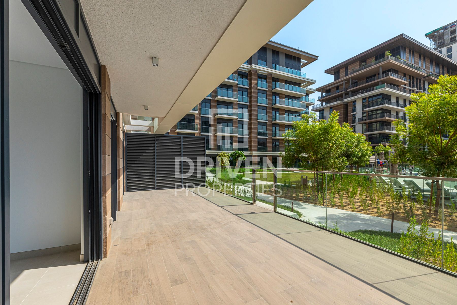 Direct Park Access Large Terrace Brand New