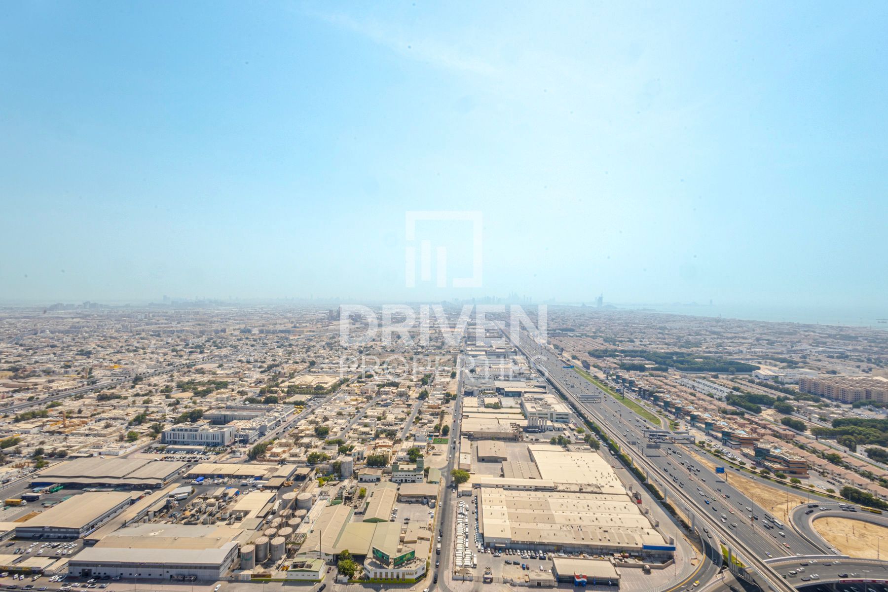 High Floor Huge Layout Luxury Living