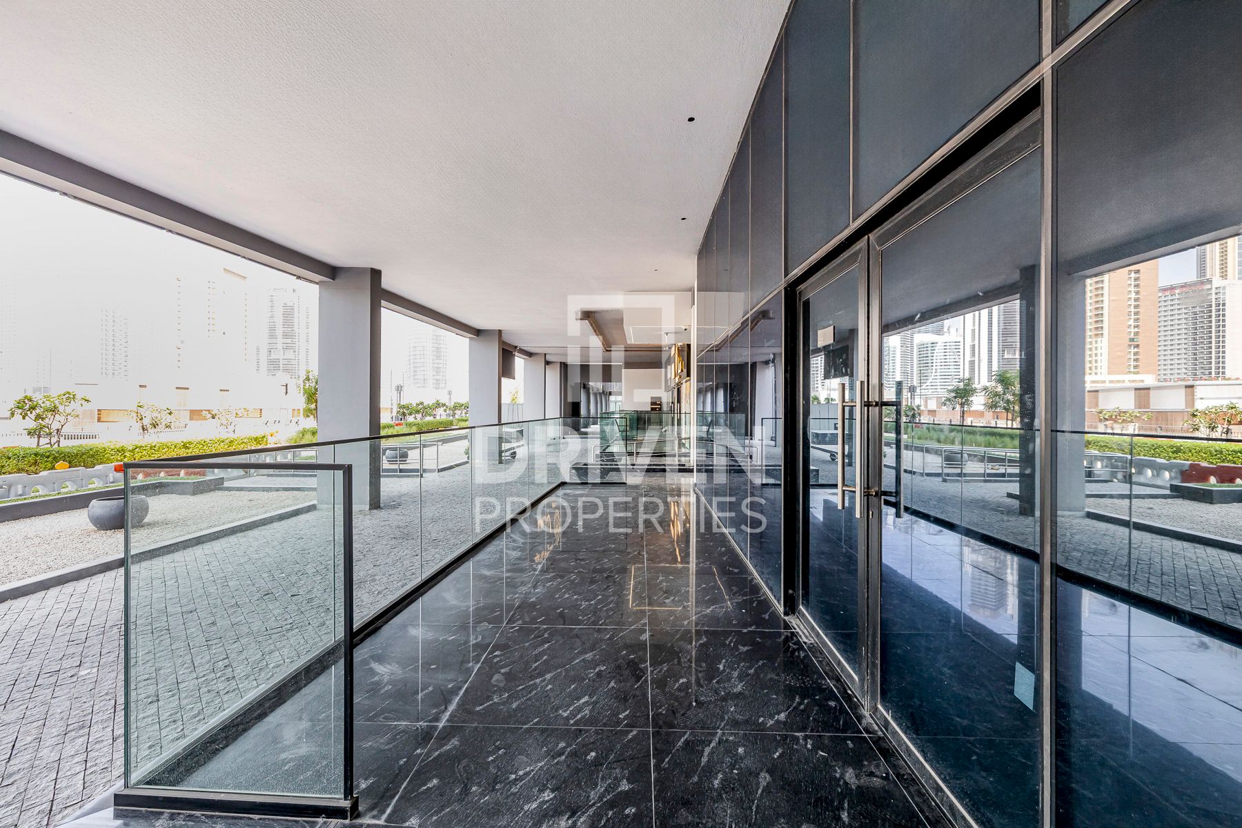 Strategic Location Vacant Best Price