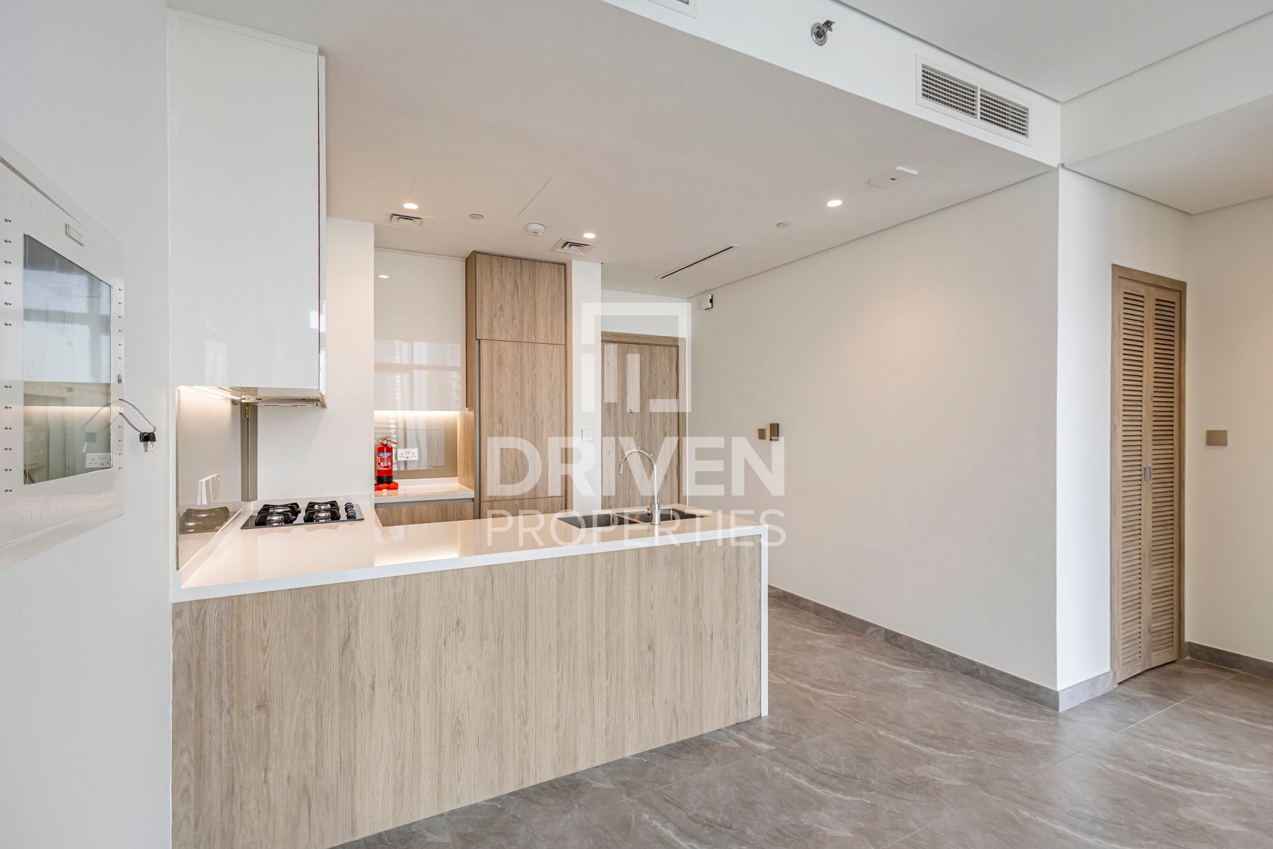 Brand New Unit High Floor Canal View