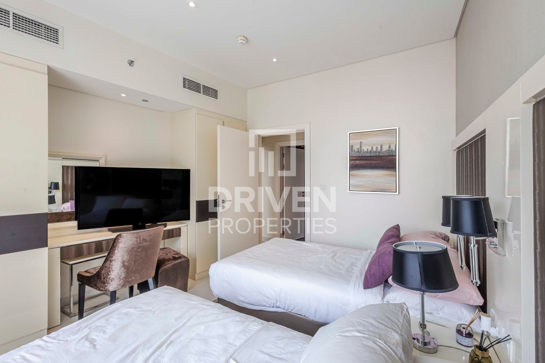 Canal View Furnished Ready to move in