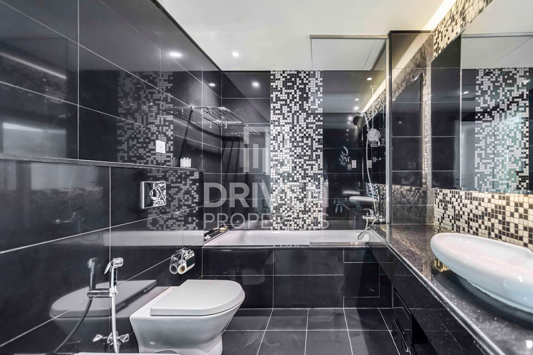 Canal View Furnished Ready to move in