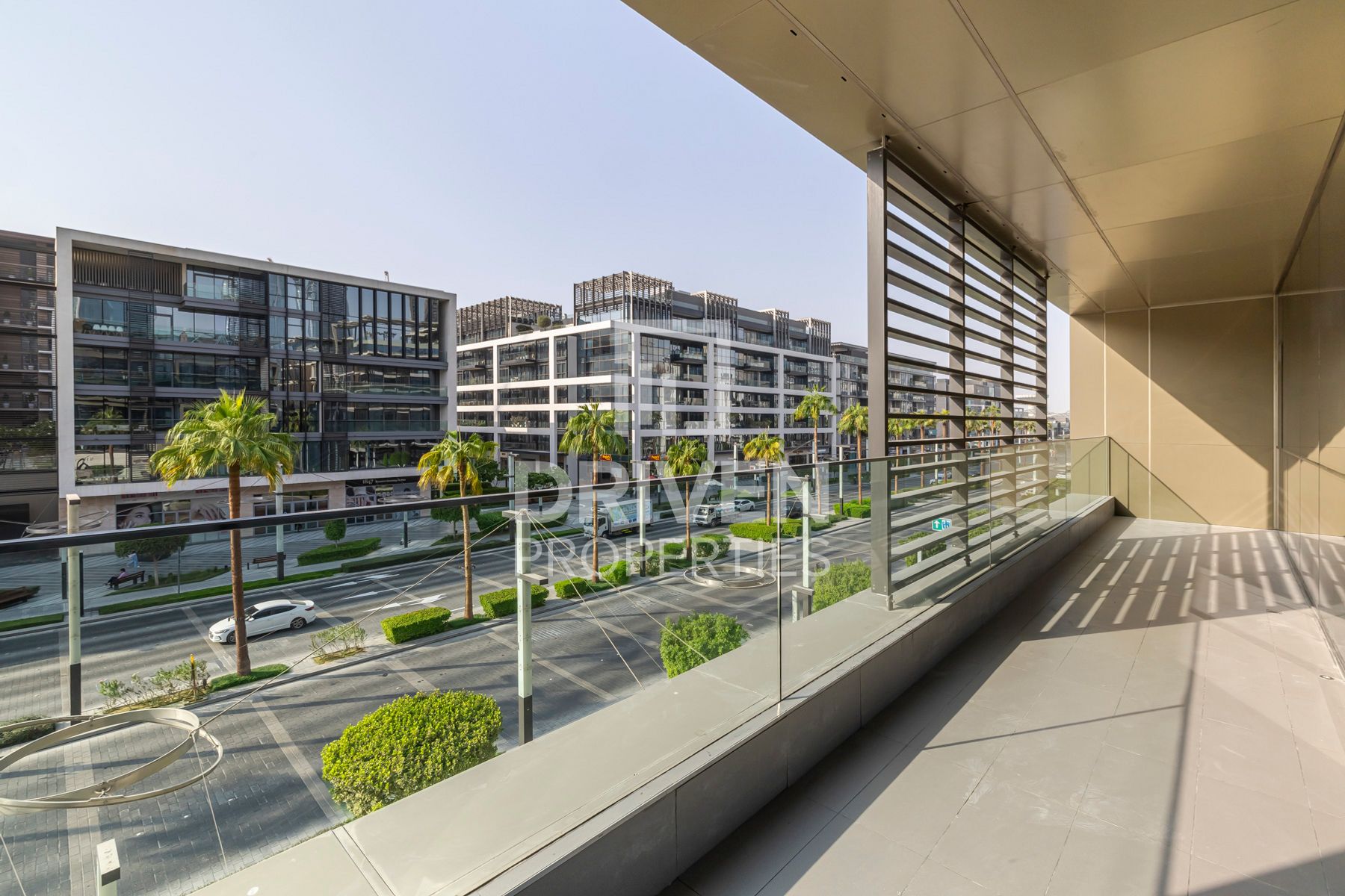 High-end Finishing with Pool and Courtyard View