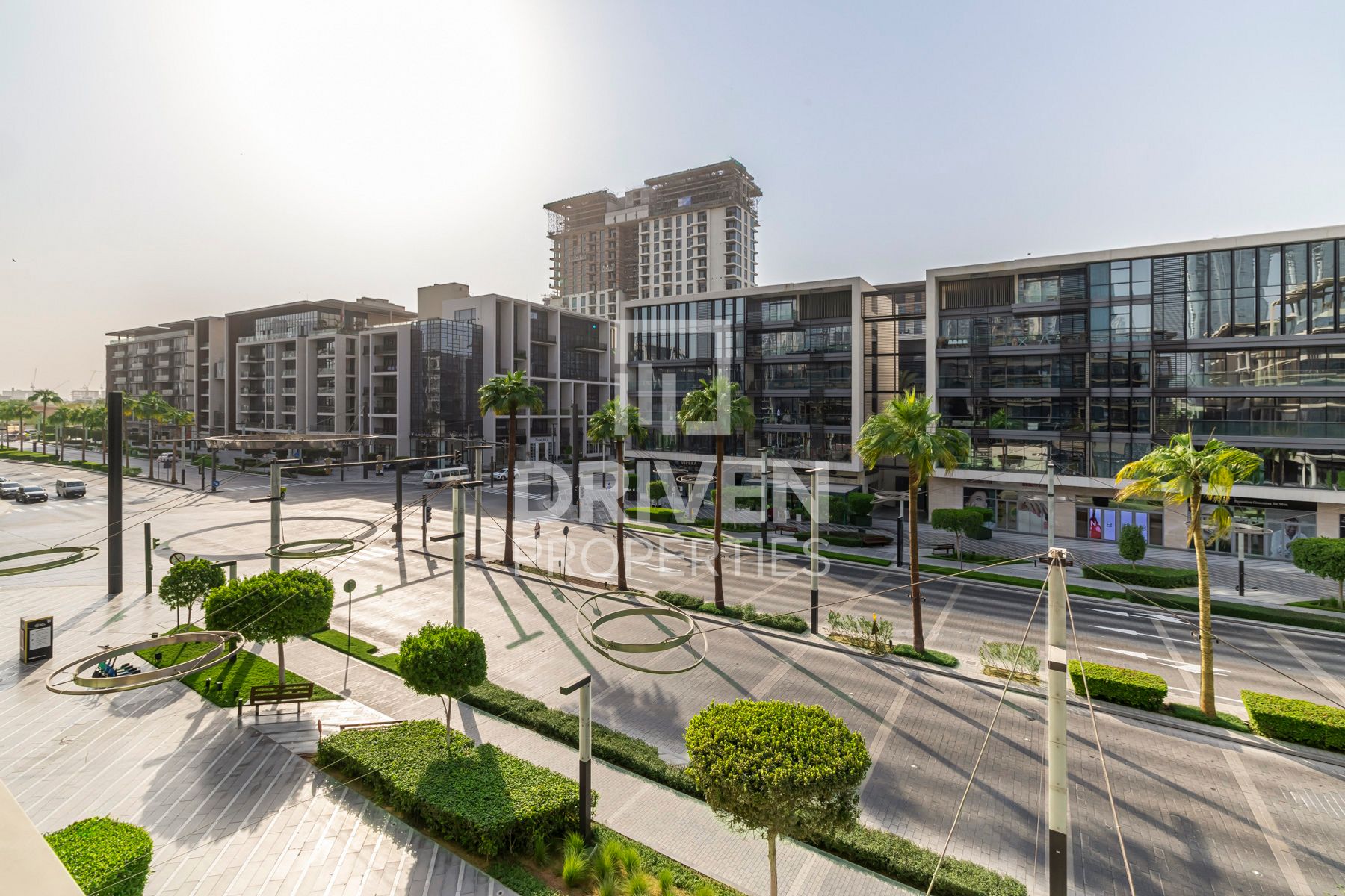 High-end Finishing with Pool and Courtyard View
