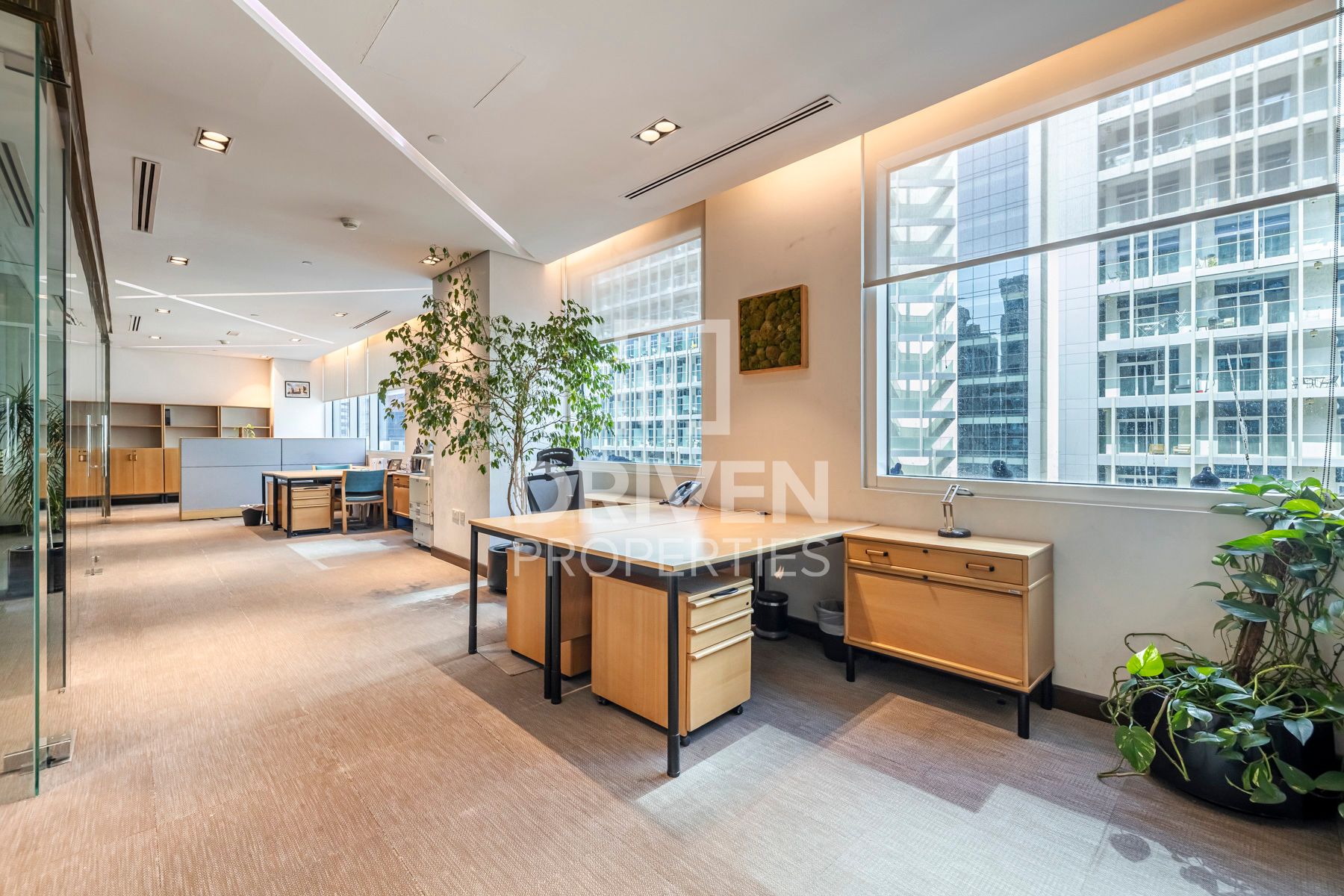 Fully Furnished Prime Location Vacant Now