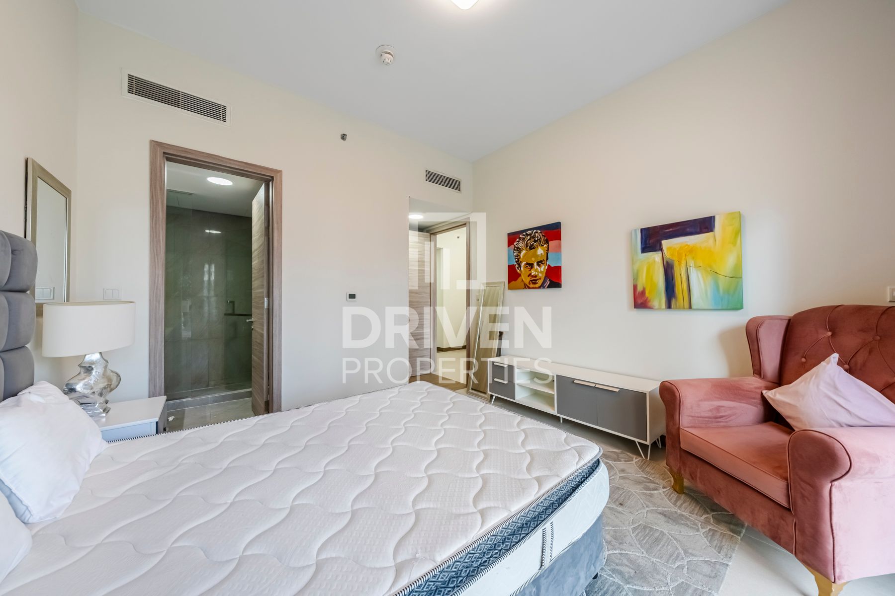 Burj View Prime Area New Building Spacious