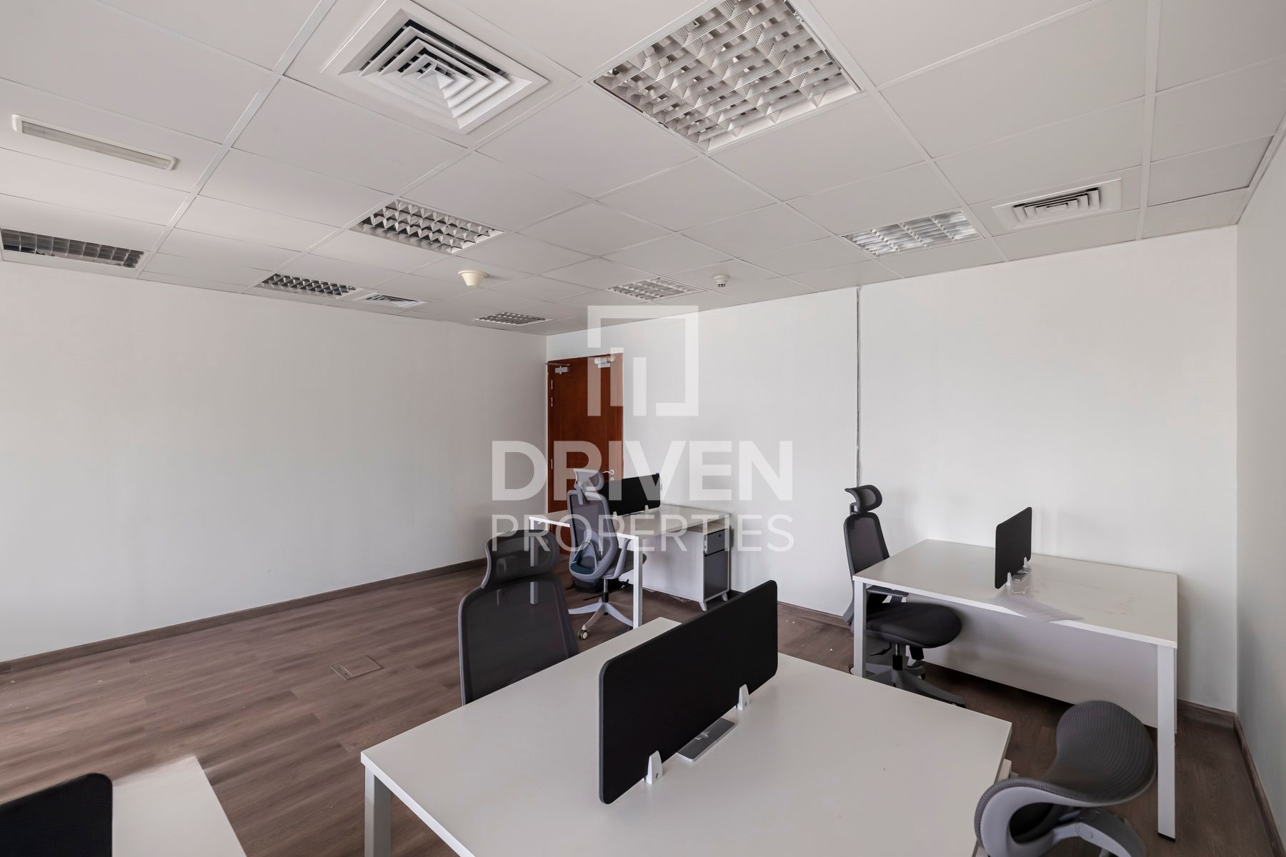 Furnished Office Prime Location Vacant