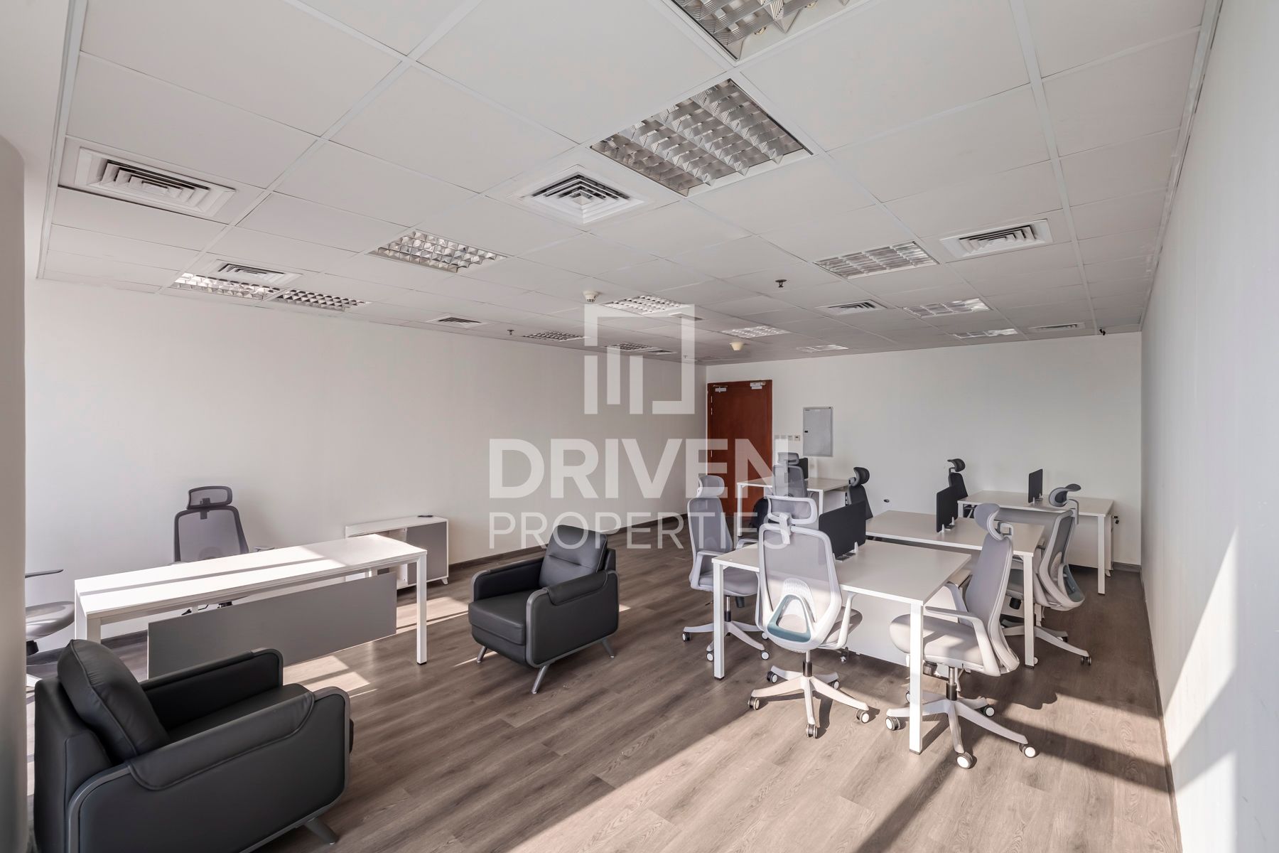 Furnished Office Prime Location Vacant