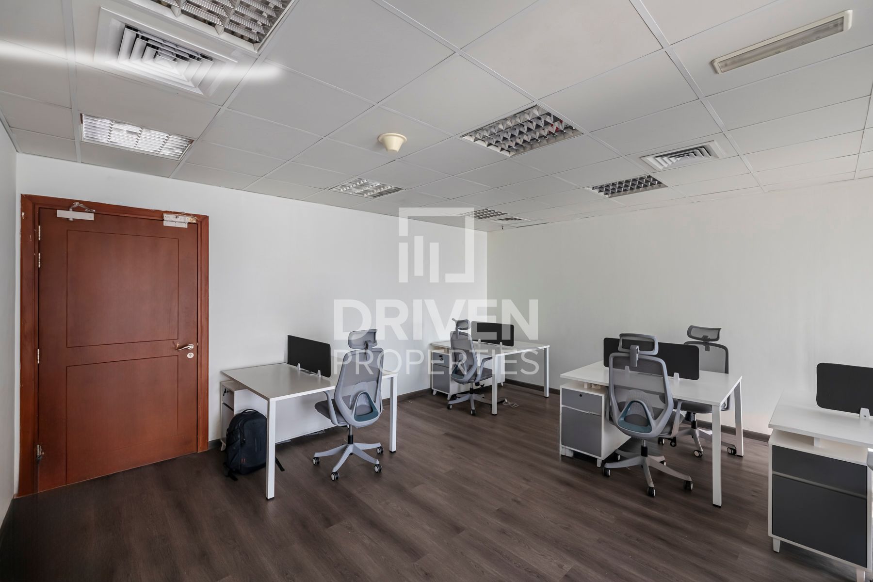 Furnished Office Prime Location Vacant