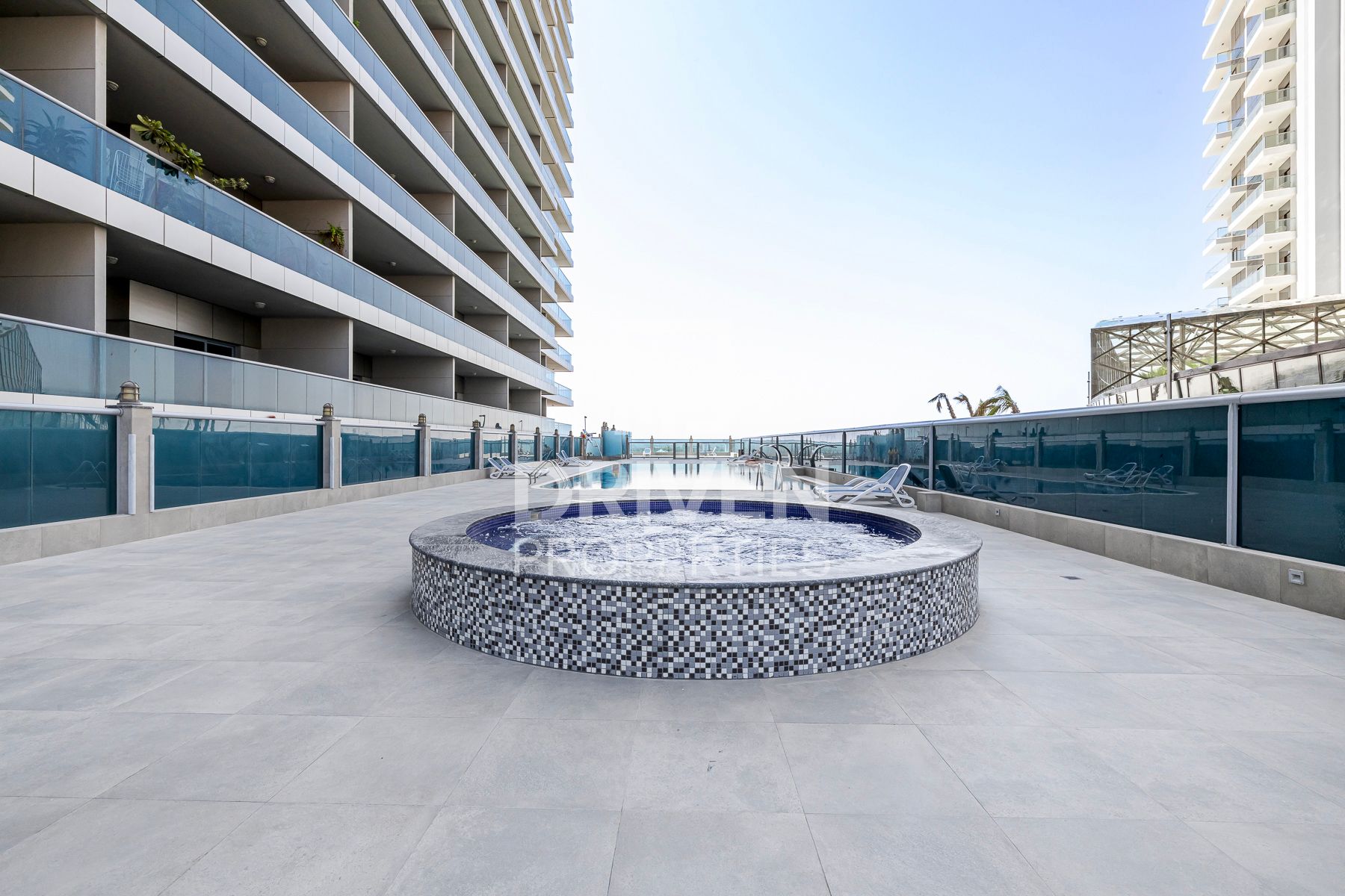 Cozy Studio Great Location Fully Furnished