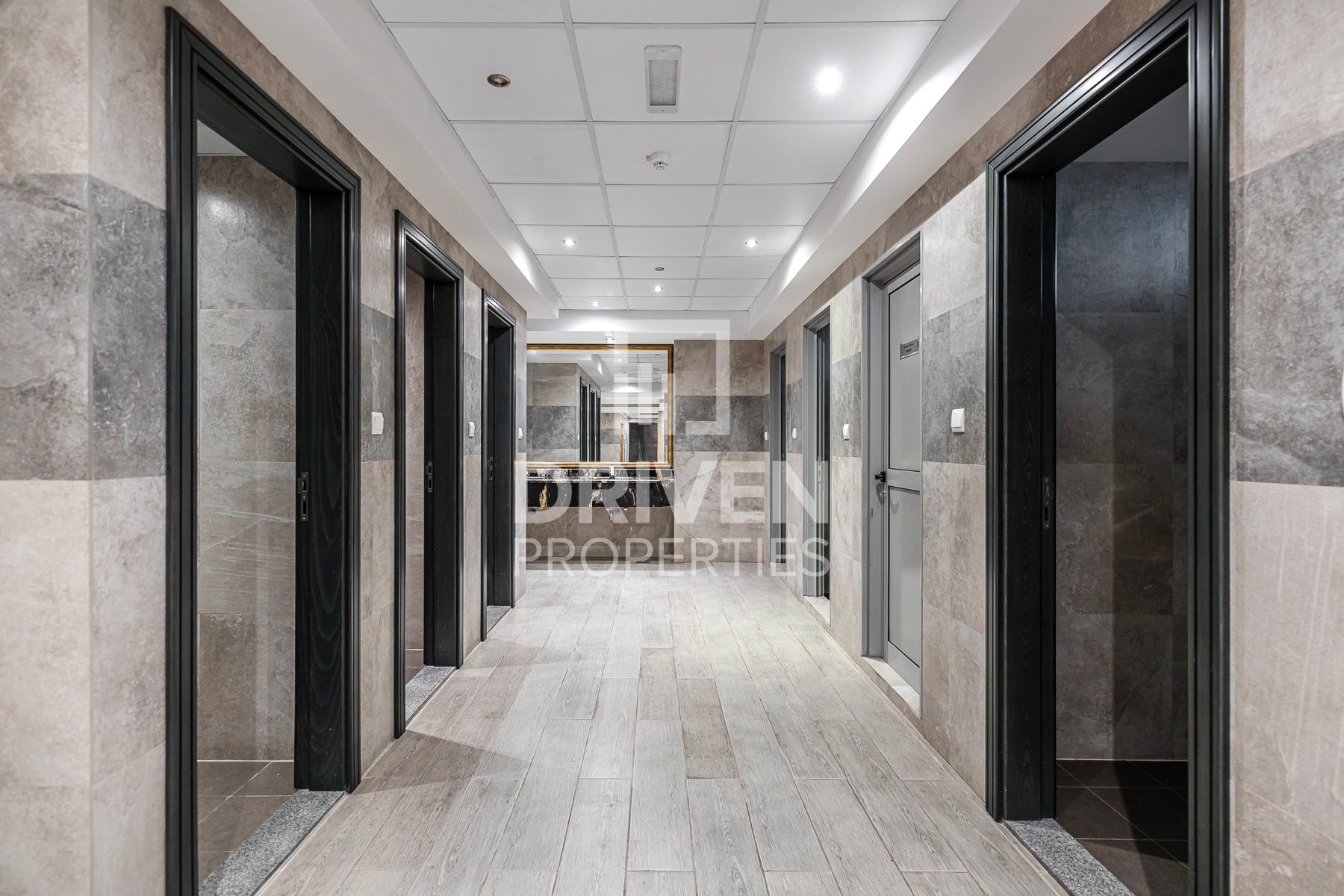 Cozy Studio Great Location Fully Furnished