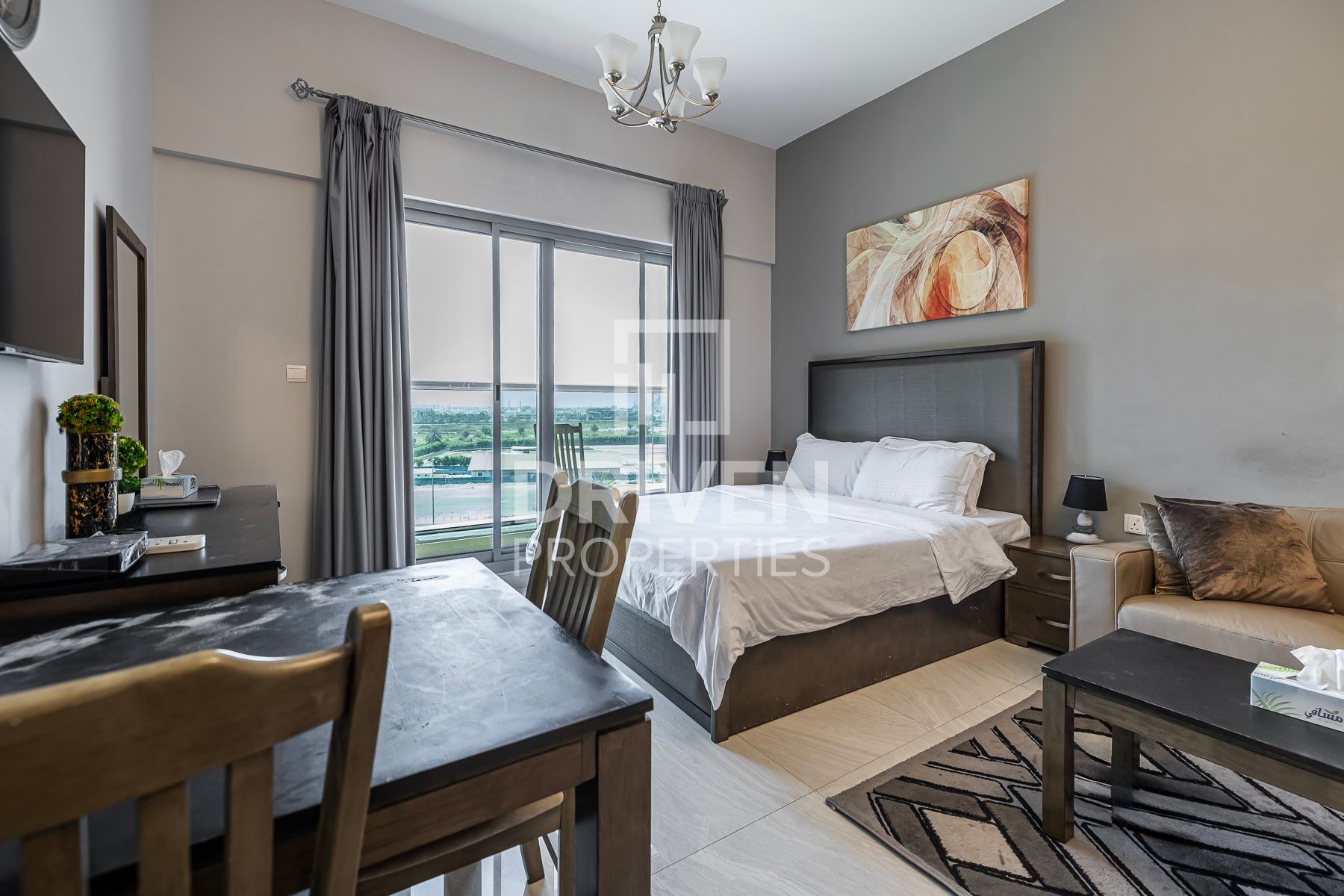 Cozy Studio Great Location Fully Furnished