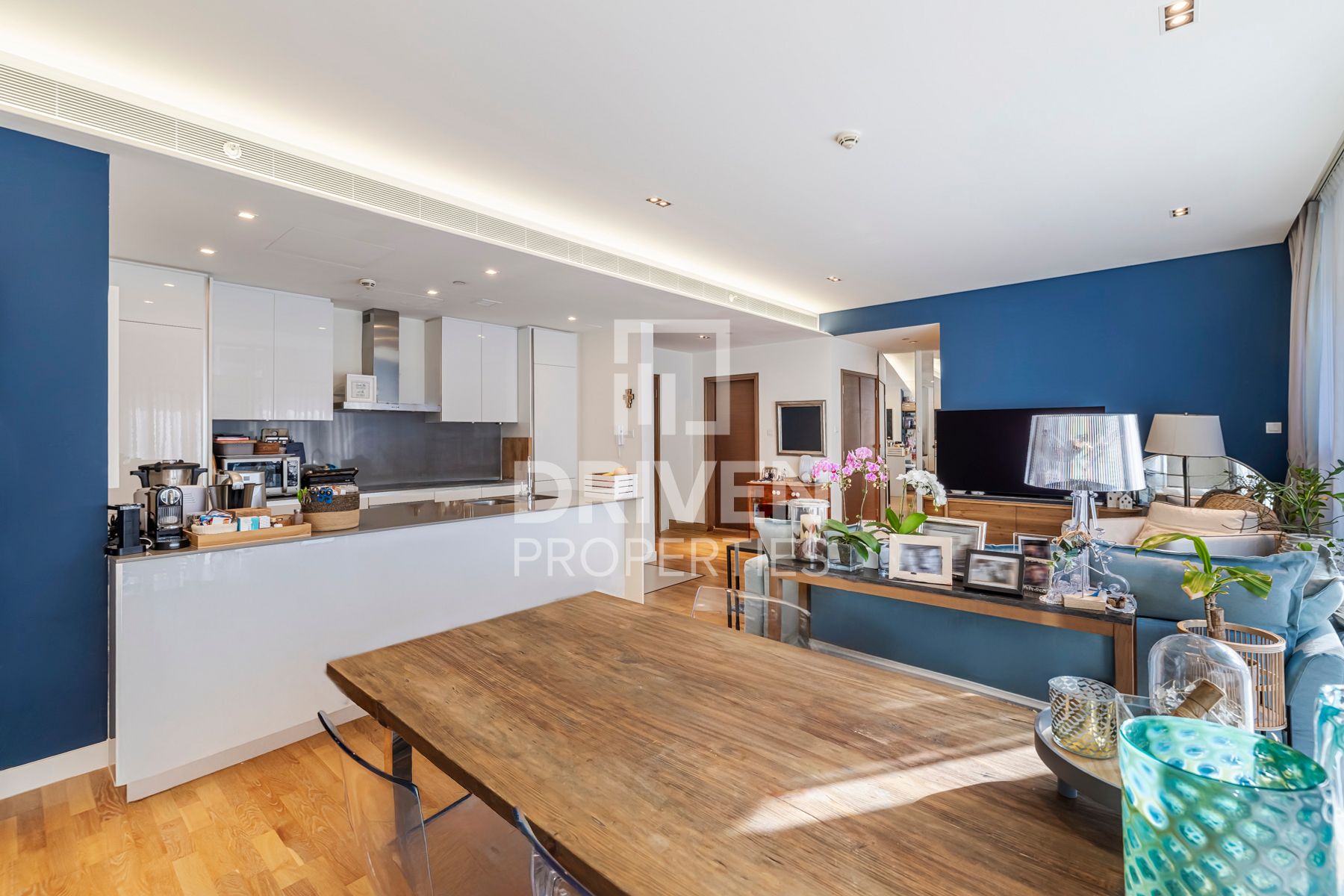 Modern Layout with Pool View Furnished