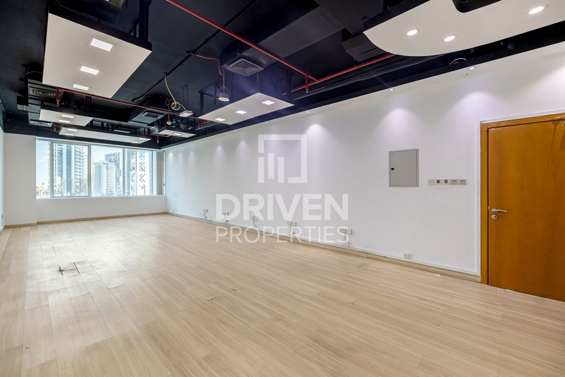 Turnkey Office Great Location Easy Access