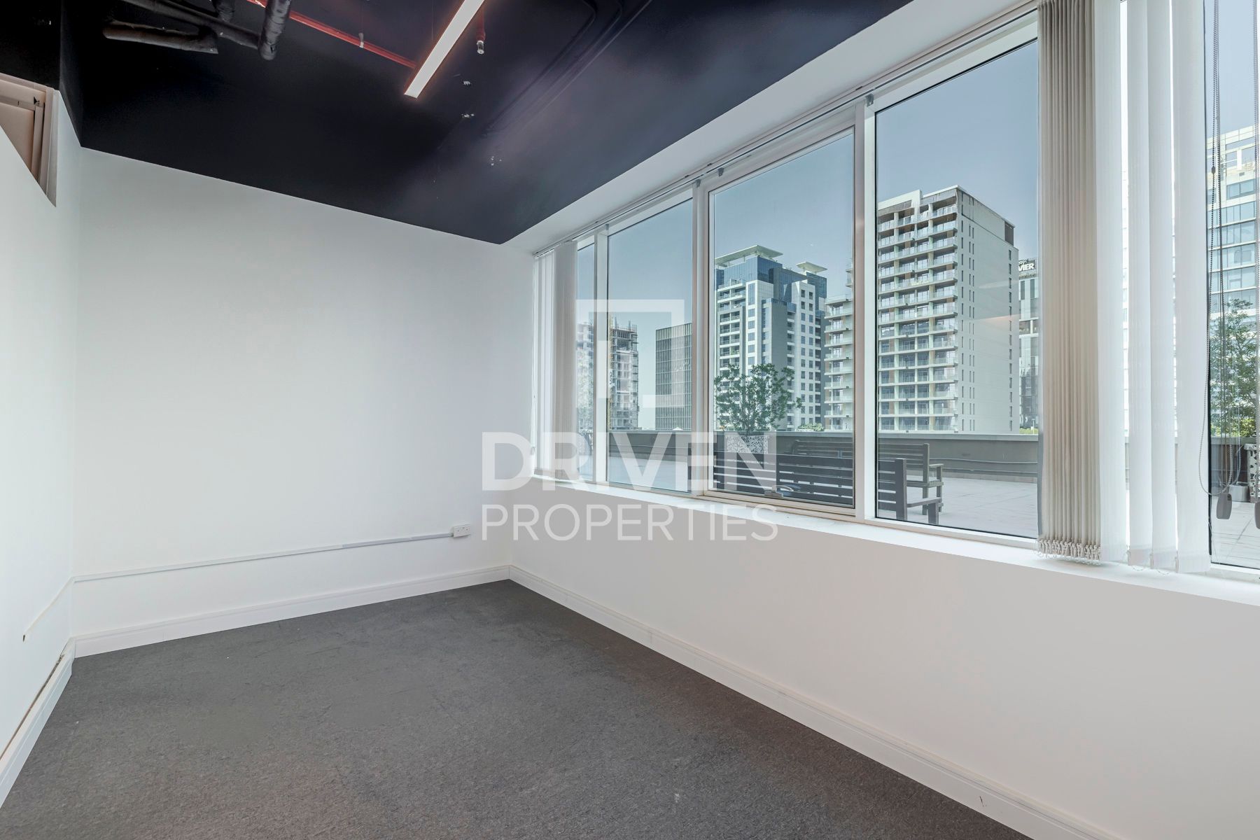 Vacant Fully Fitted Easy Accessibility