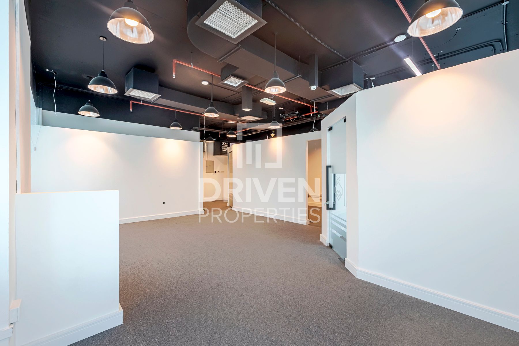 Vacant Fully Fitted Easy Accessibility