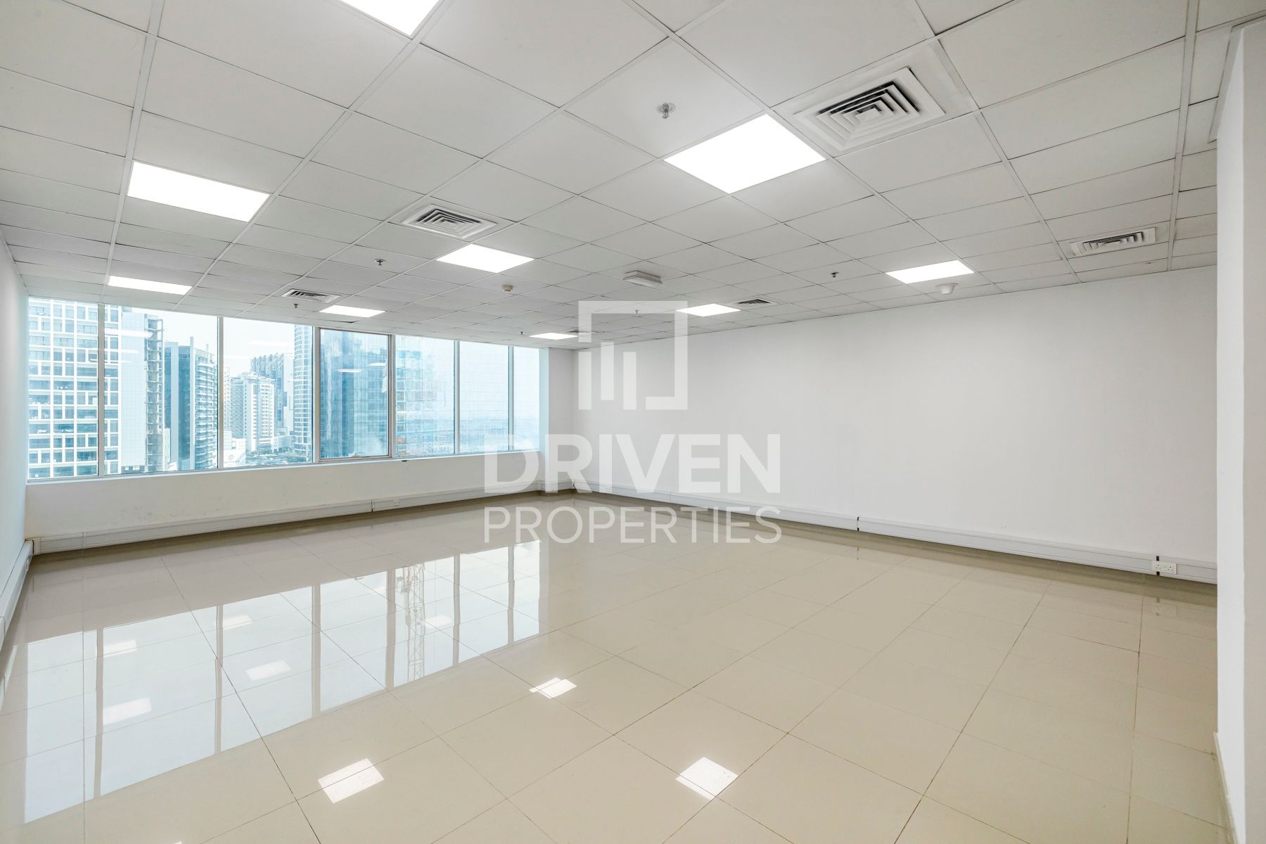 Fully Fitted Office Easy Access to Amenities