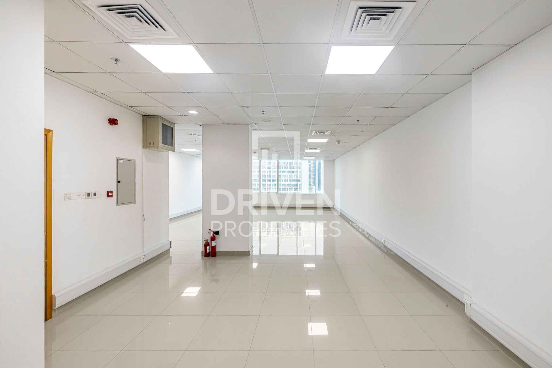 Fully Fitted Office Easy Access to Amenities