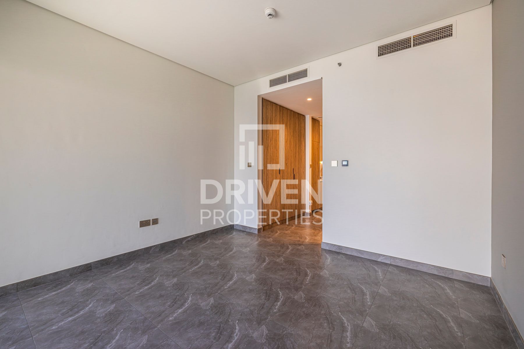 Burj Khalifa and Skyline View High Floor