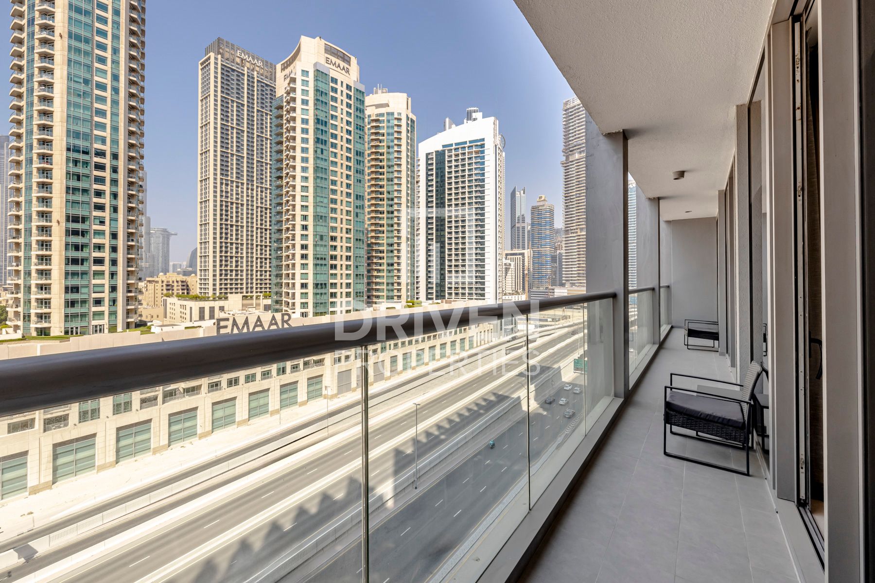 Upgraded Unit and Furnished Prime Location