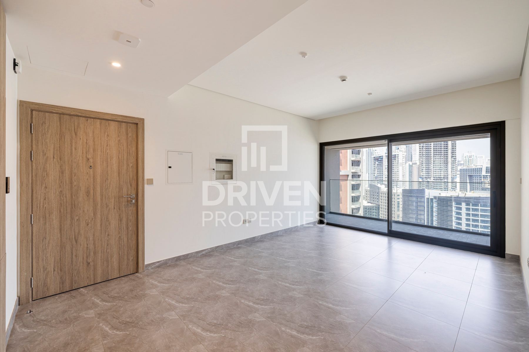 Burj View and High Floor Ready to move in