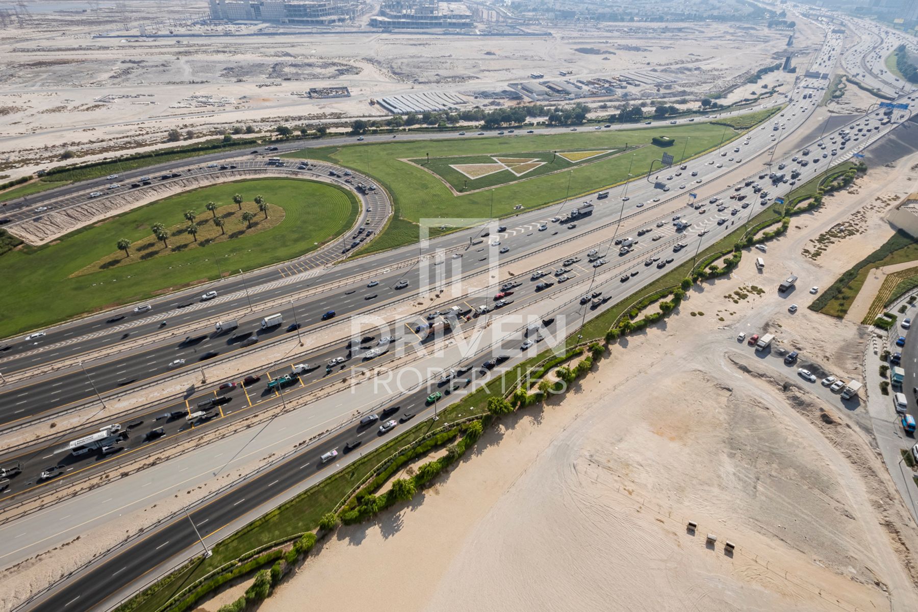 Furnished Unit Ready to move in 4 Cheques