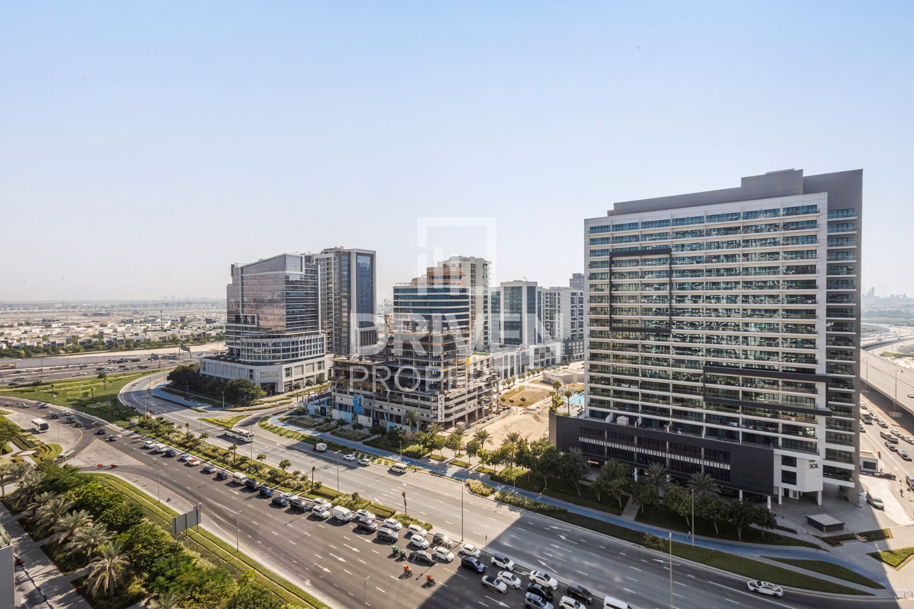 Furnished Unit High Floor Ready to move in