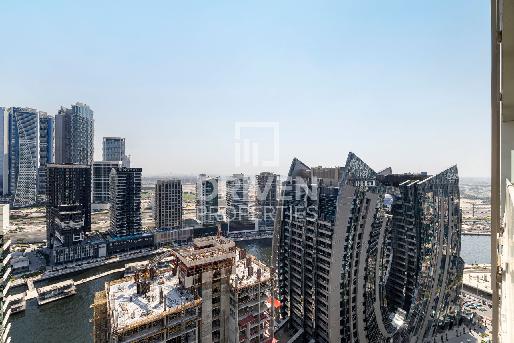 Prime Location Elegant Unit Modern Layout