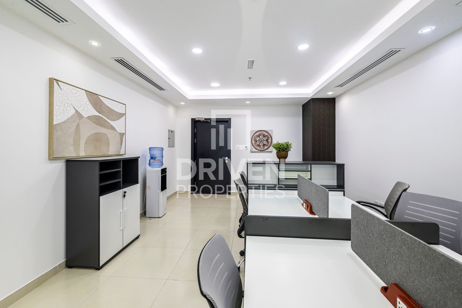 Fully Furnished Heart of Business Bay Vacant