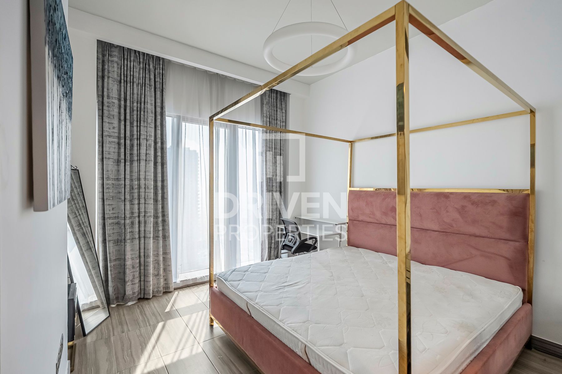 Ready to move in High Floor Furnished