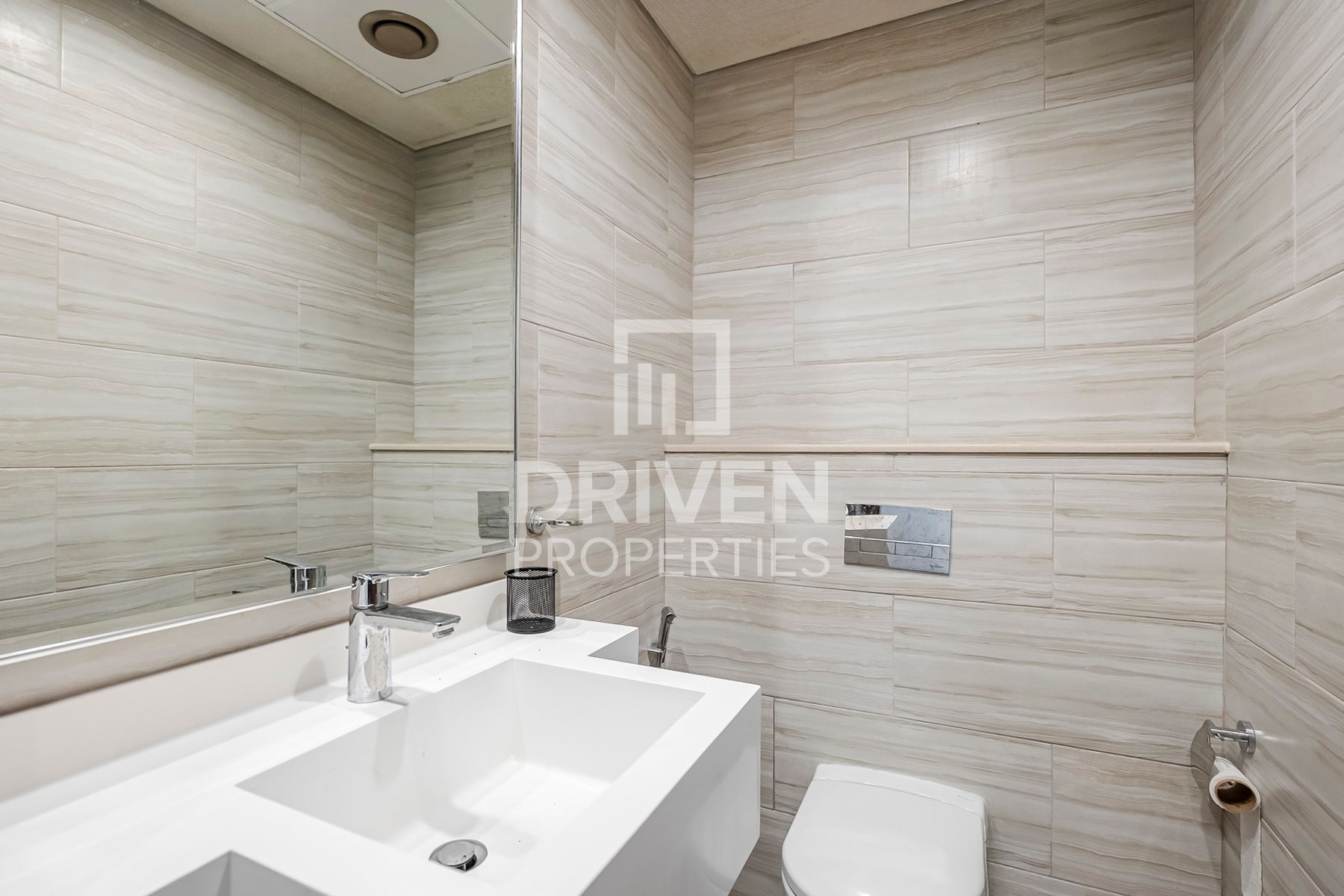 Ready to move in High Floor Furnished