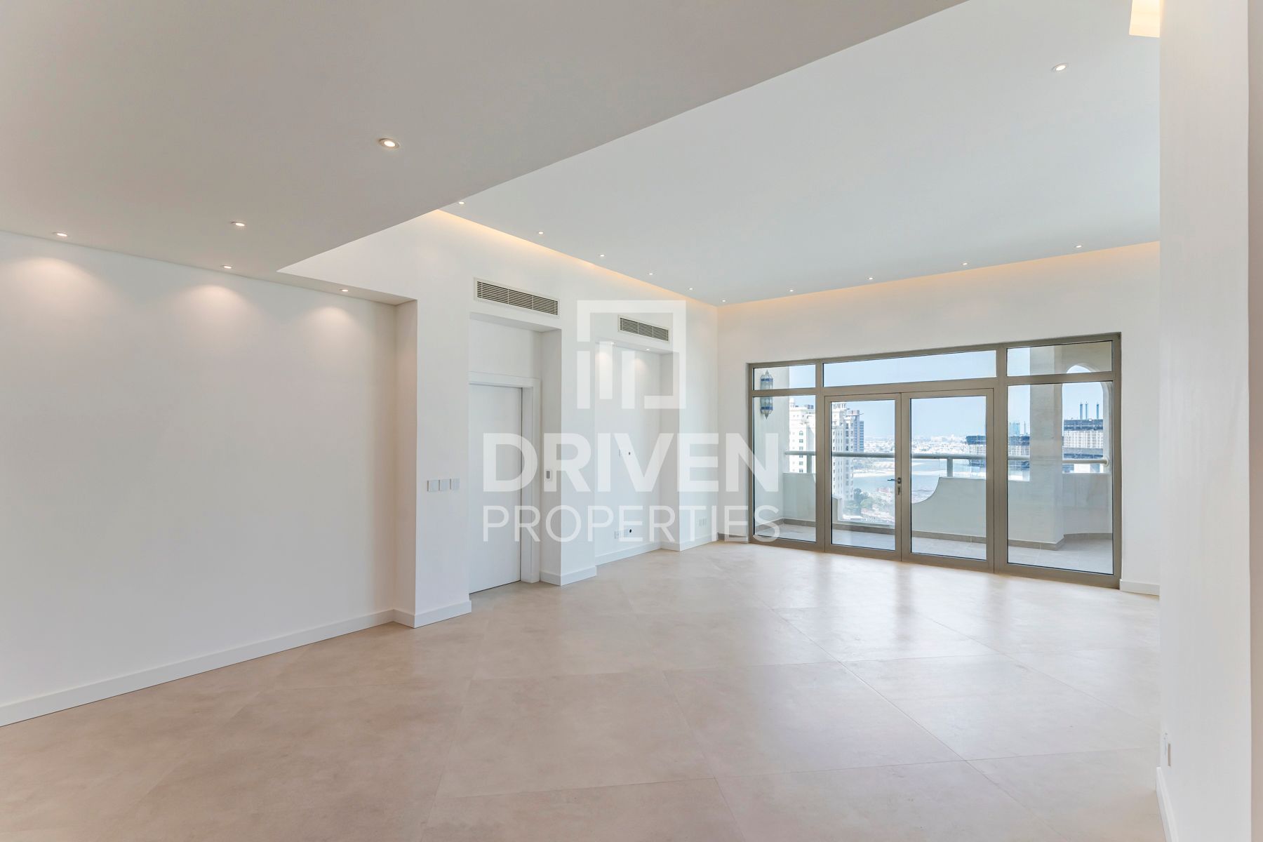 3 bedroom apartment for rent in Al Tamr | Fully Upgraded Apartment with Amazing View 3 bedroom apartment for rent in Al Tamr. Fully Upgraded Apartment with Amazing View