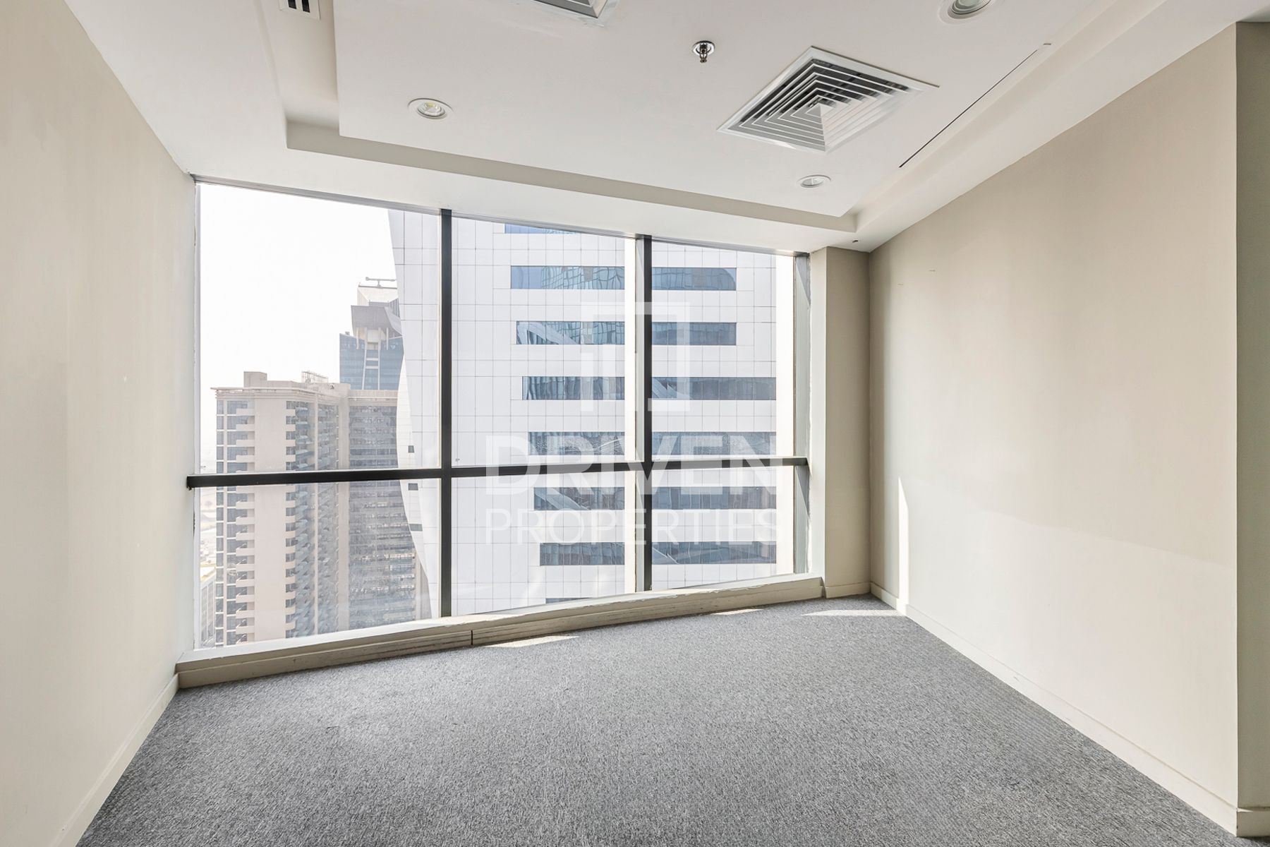 Fully Fitted Office Close to Metro Vacant