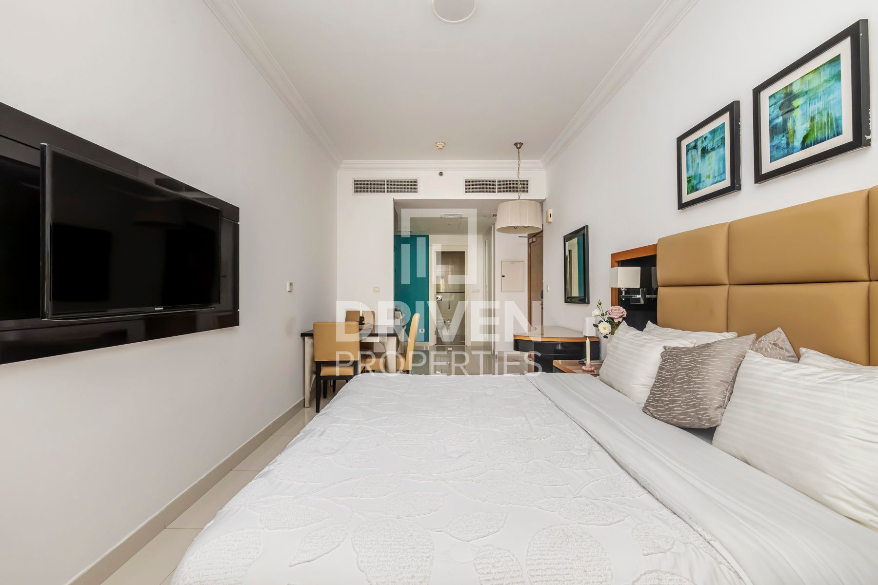 Fully Furnished Bright Studio with Balcony