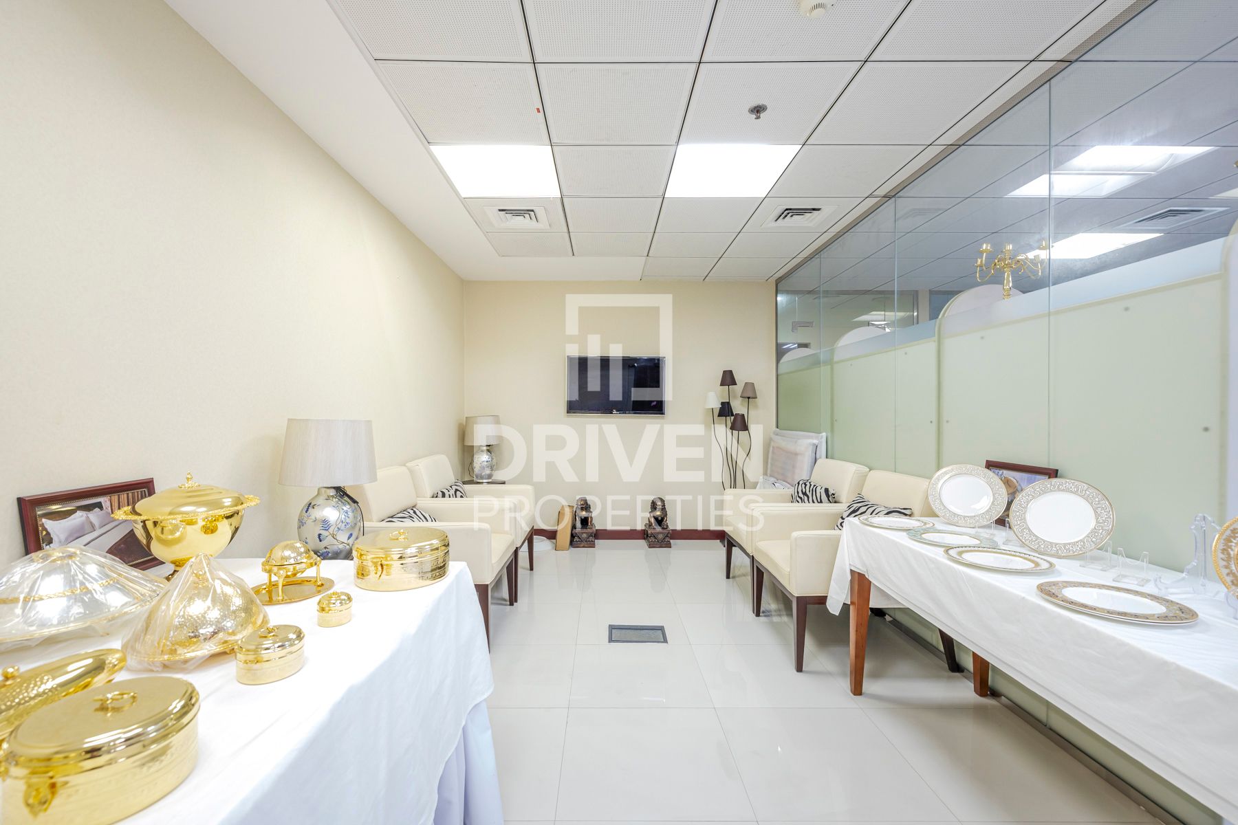 Near Metro Partitioned Furnished Optional