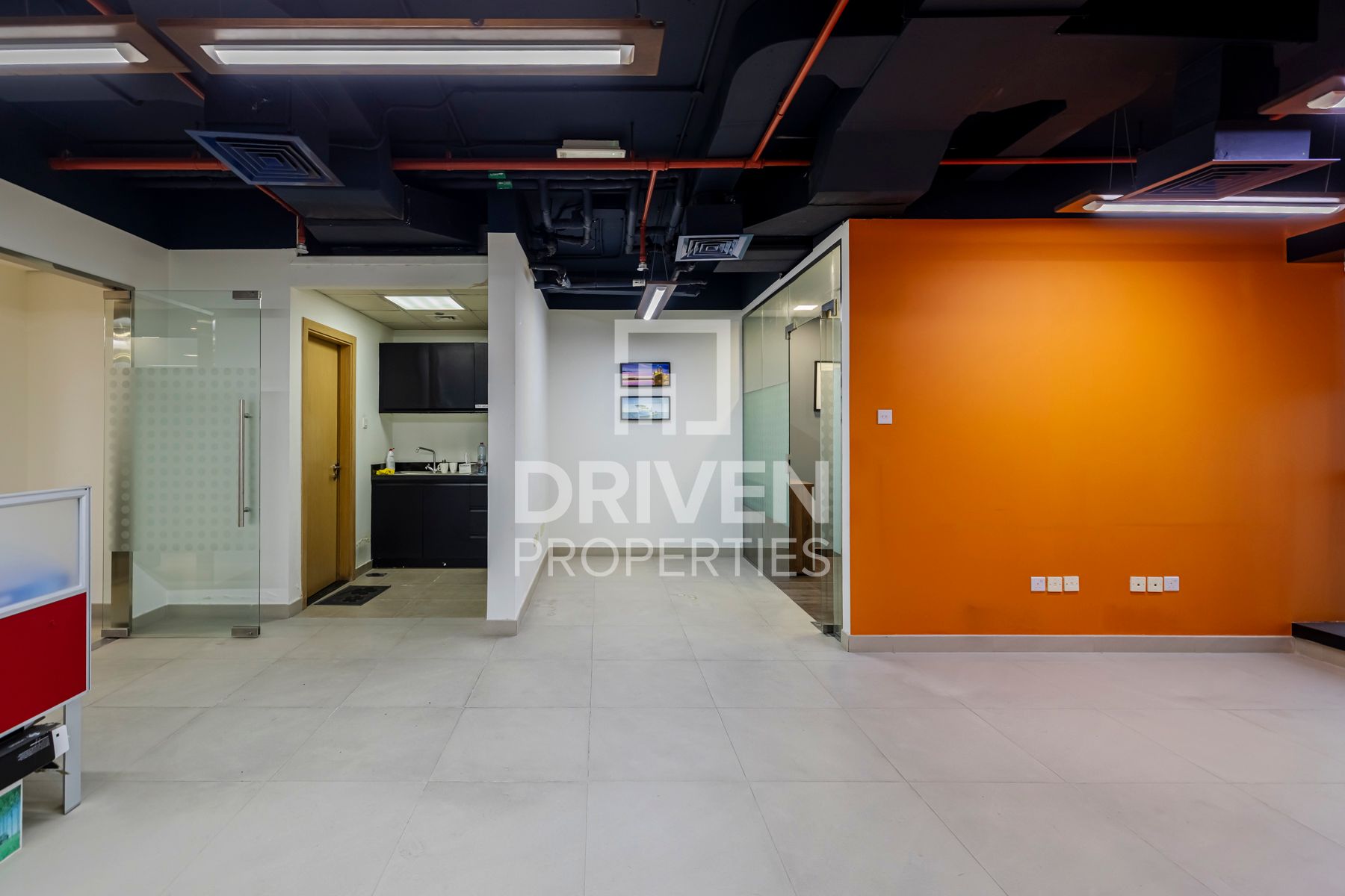 Prime Fitted Office Balcony Vacant Nov