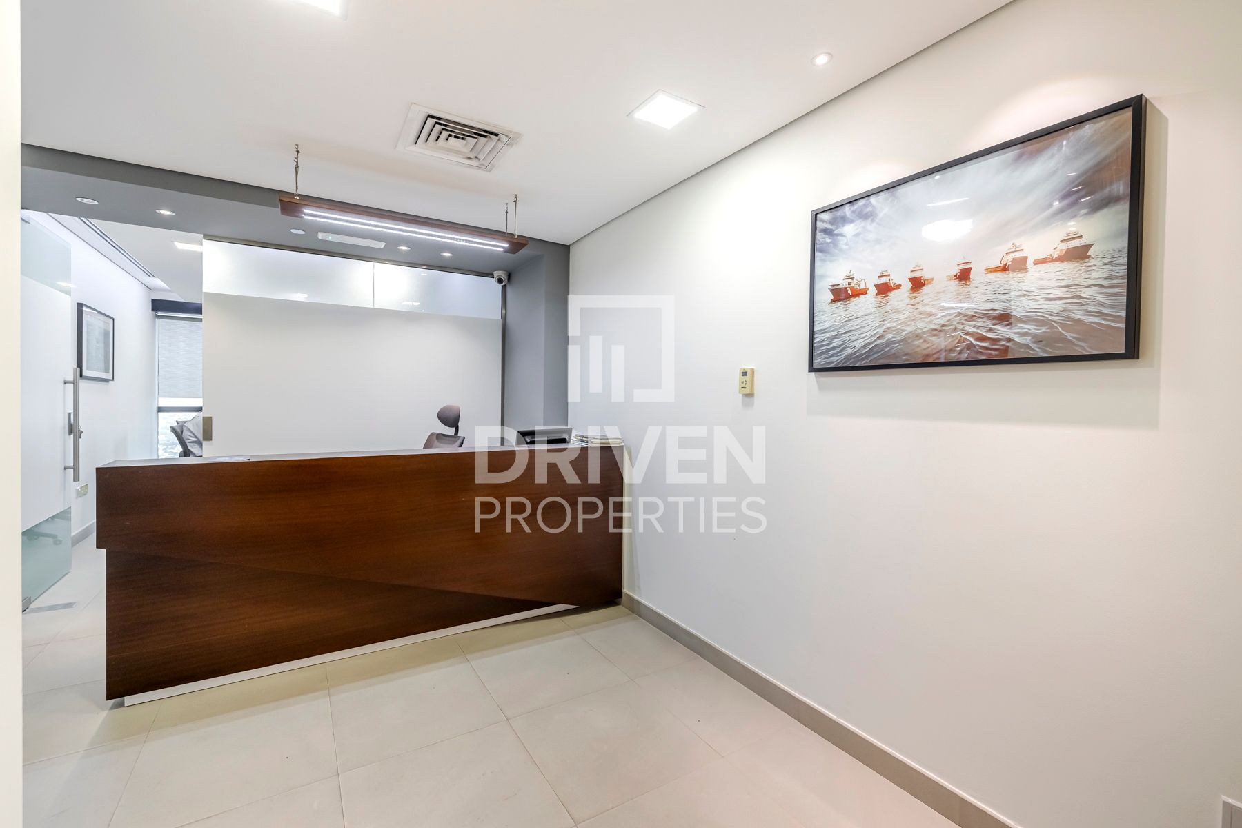 Prime Fitted Office Balcony Vacant Nov