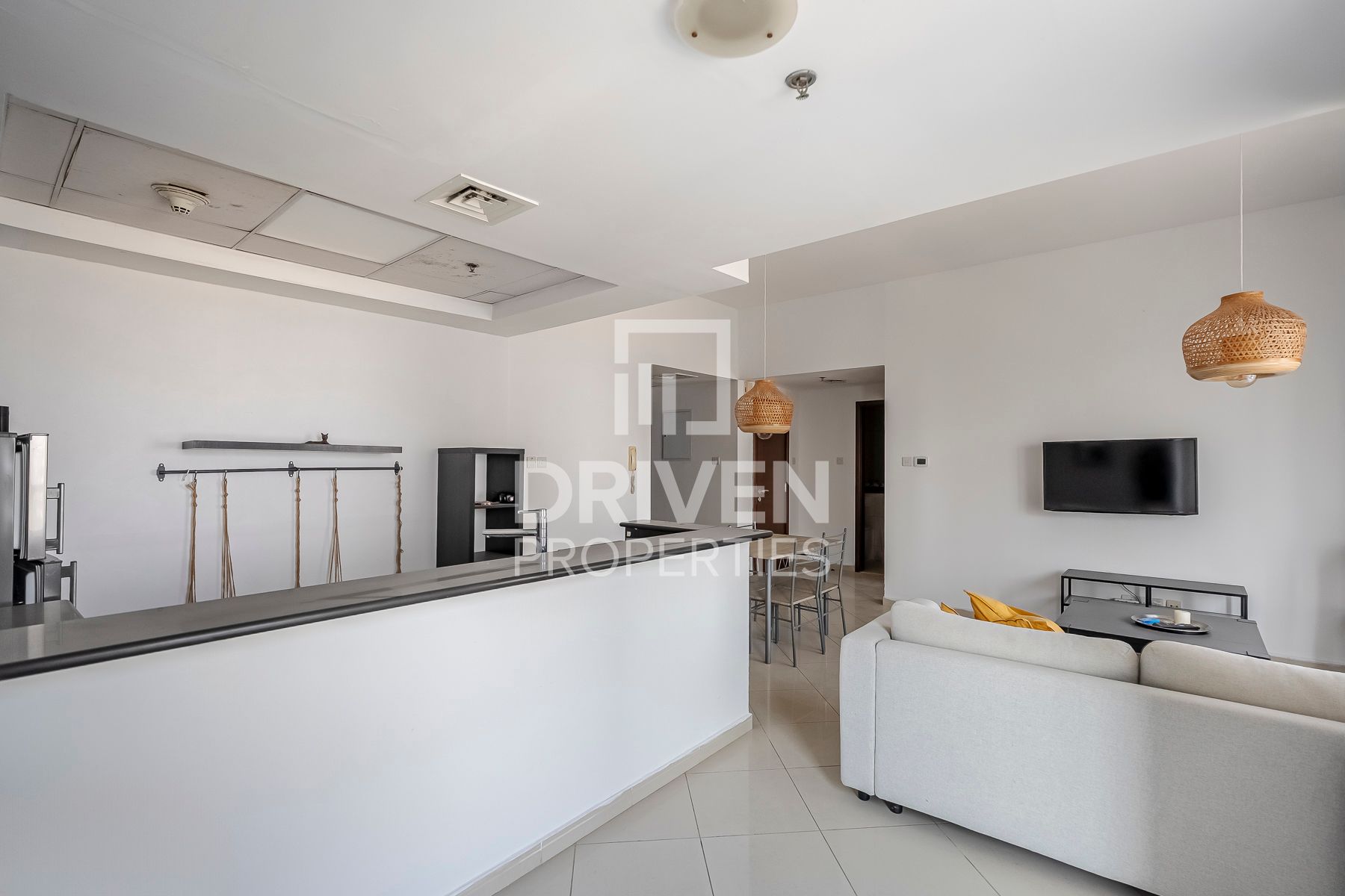 Fully Furnished Motivated Seller High Floor