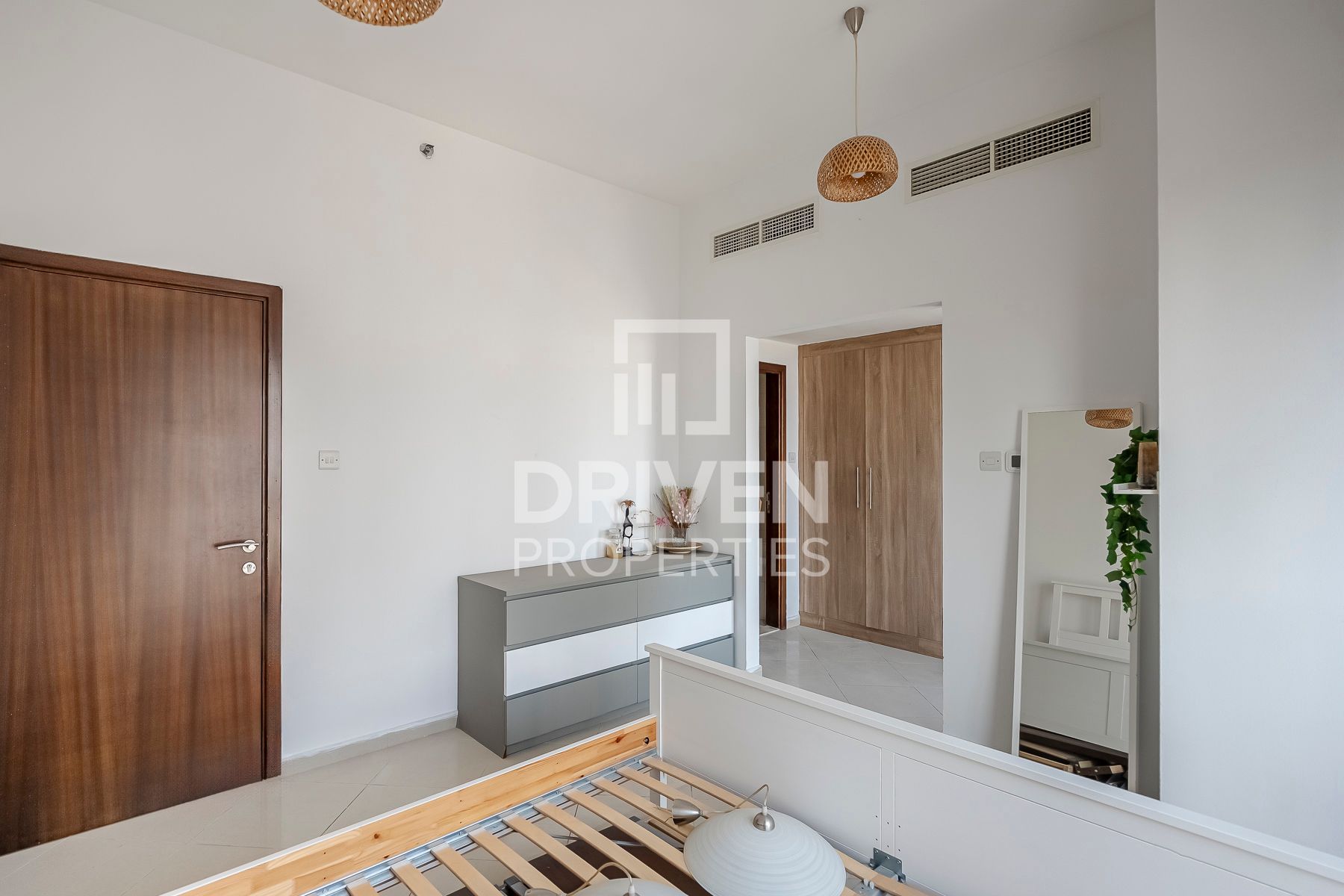 Fully Furnished Motivated Seller High Floor