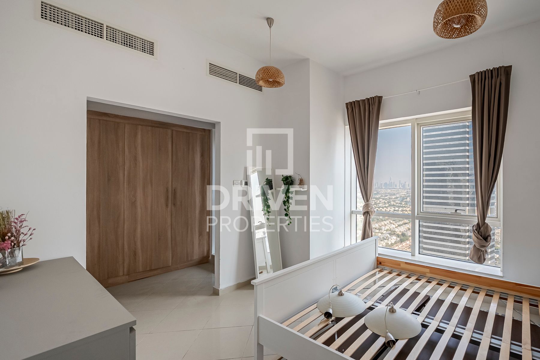 Fully Furnished Motivated Seller High Floor