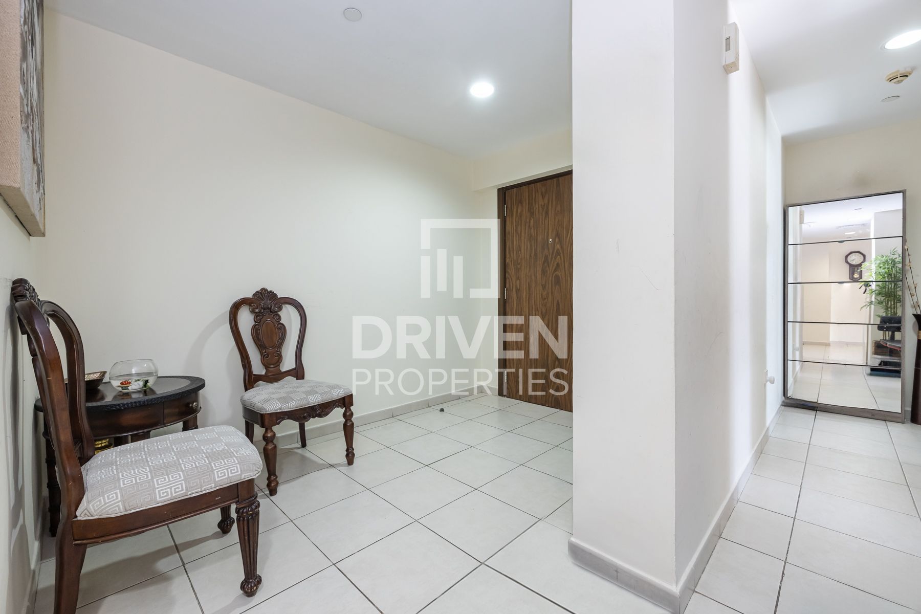 All Rooms are ensuite plus Maids Room High Floor