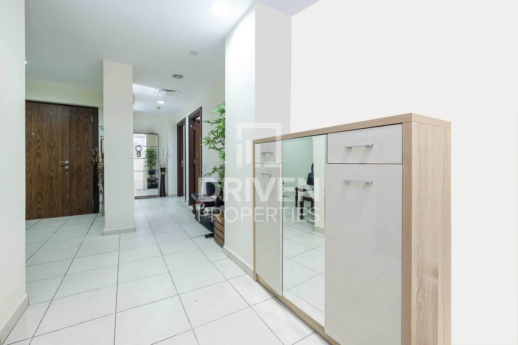 All Rooms are ensuite plus Maids Room High Floor