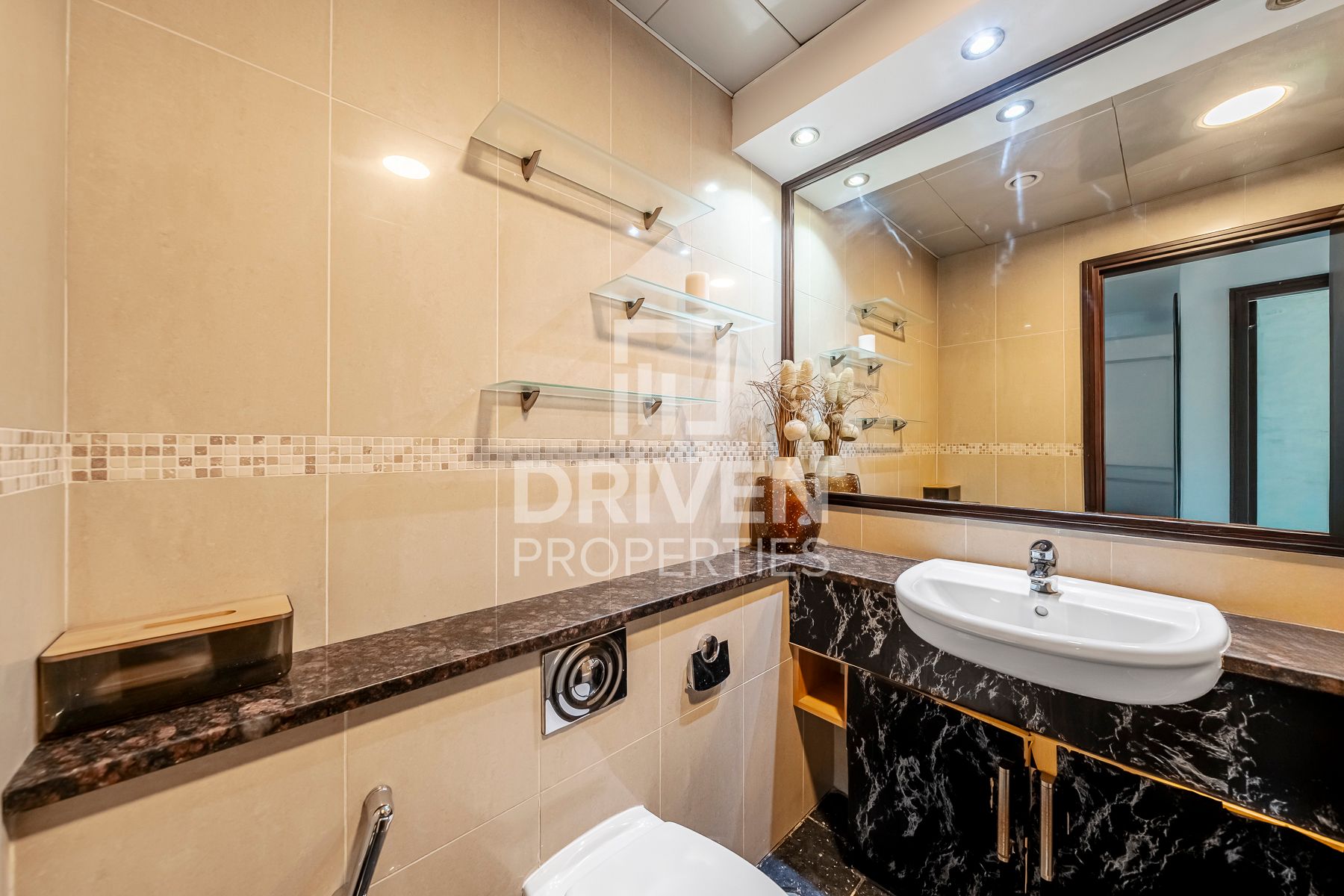 Furnished and Ready to move in Spacious