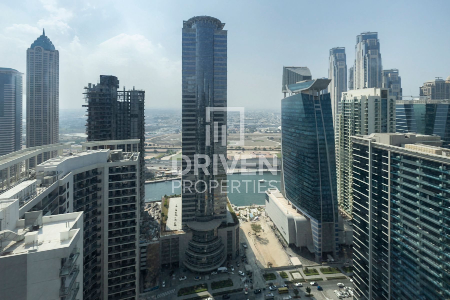 Ready to Move in Furnished Close to Metro