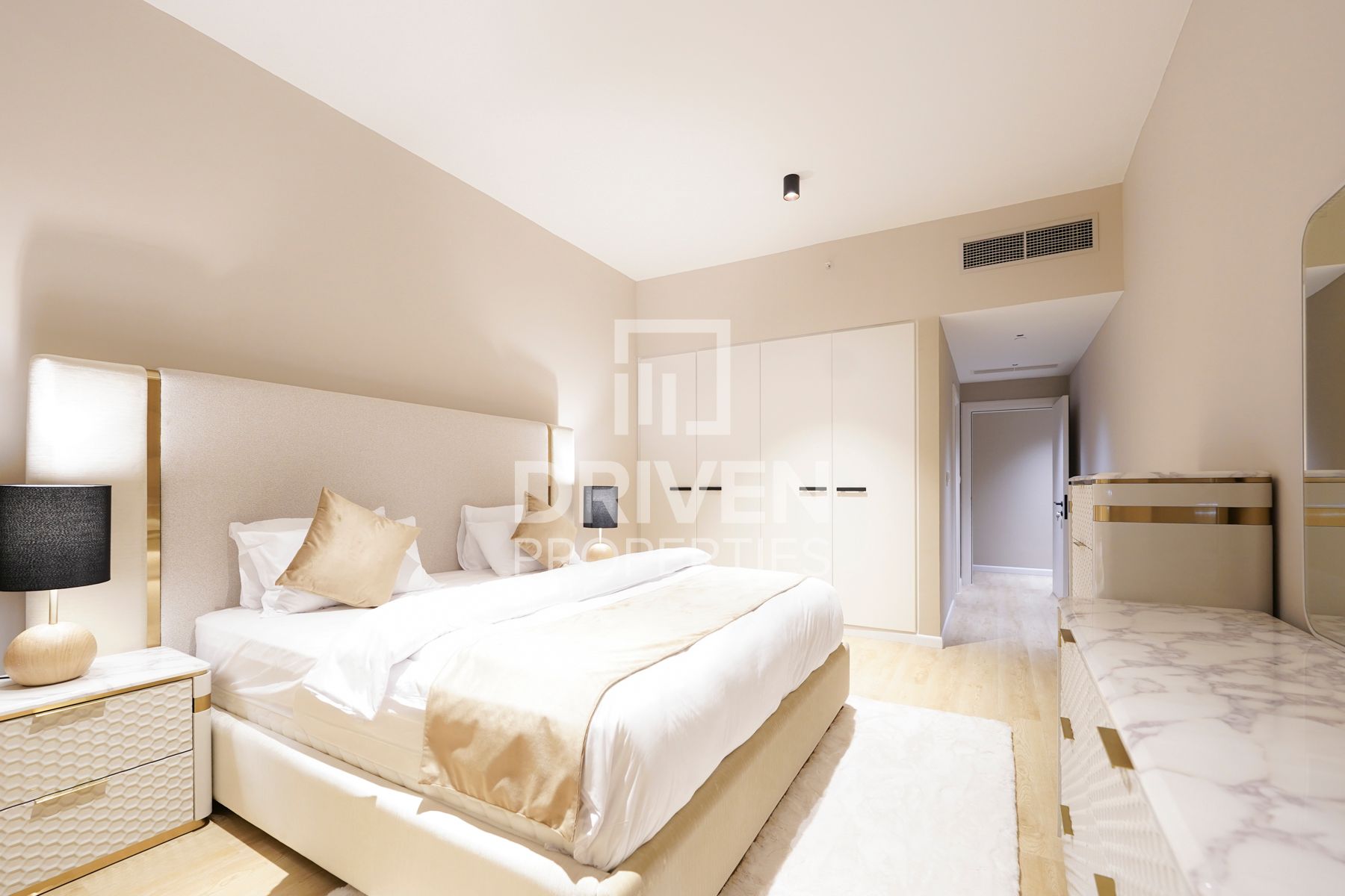 Top Tier Upgraded Furnished 100% Vastu