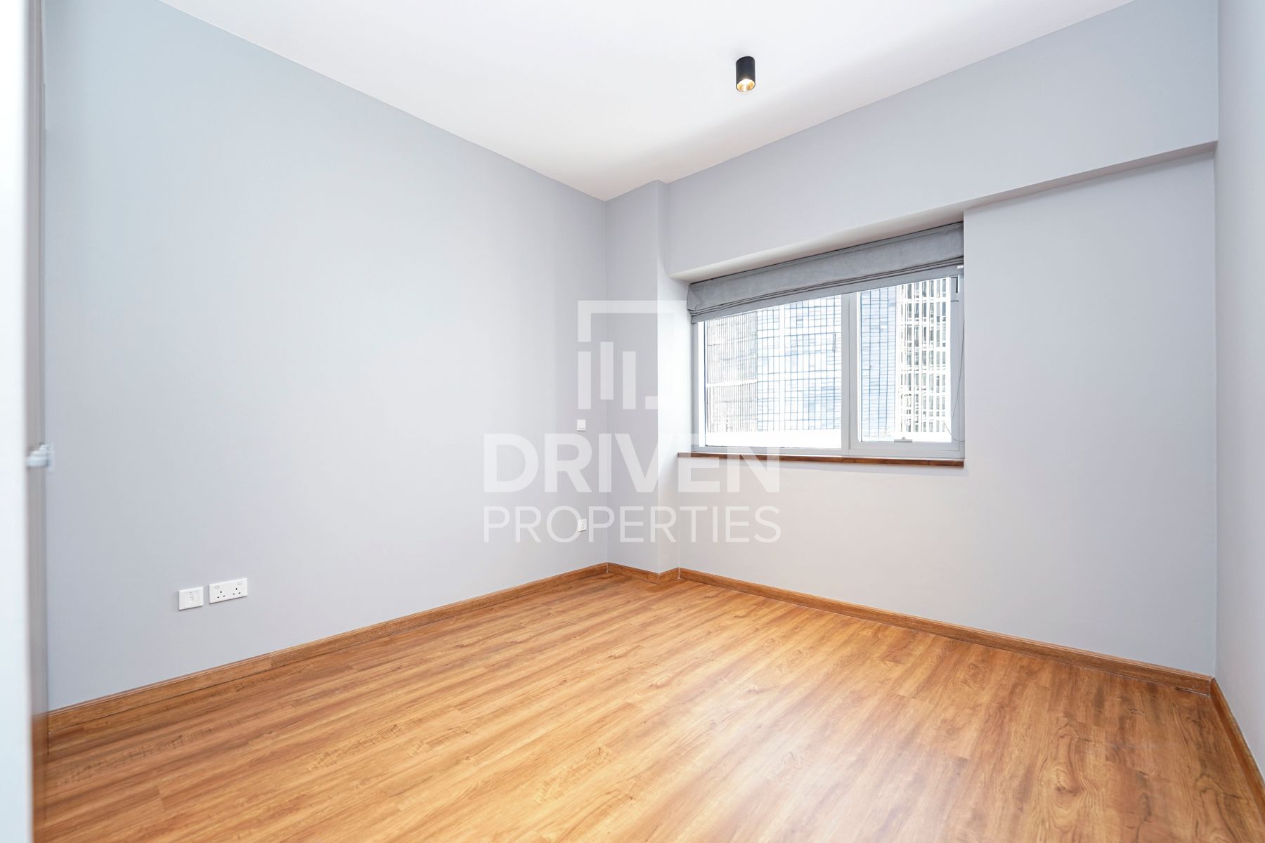 Upgraded 100% Vastu SZR View Vacant