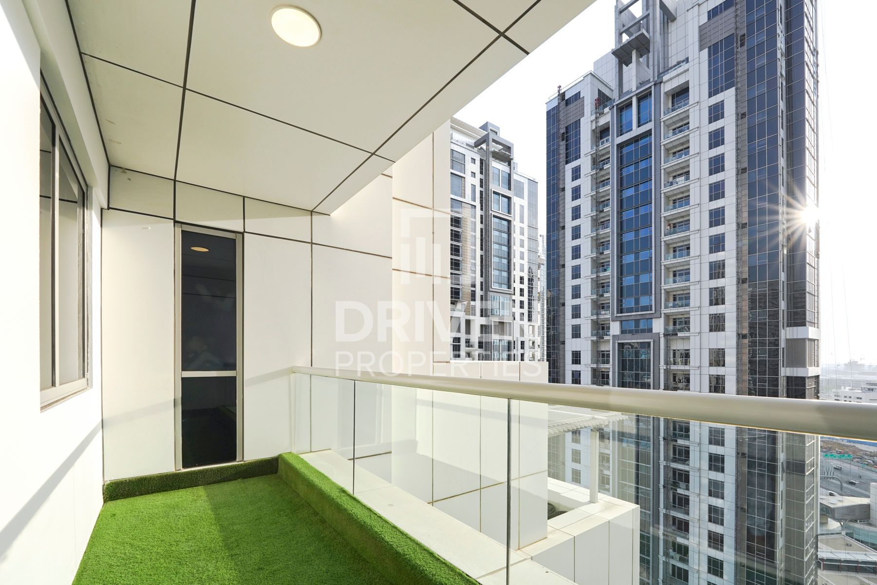 Upgraded 100% Vastu SZR View Vacant