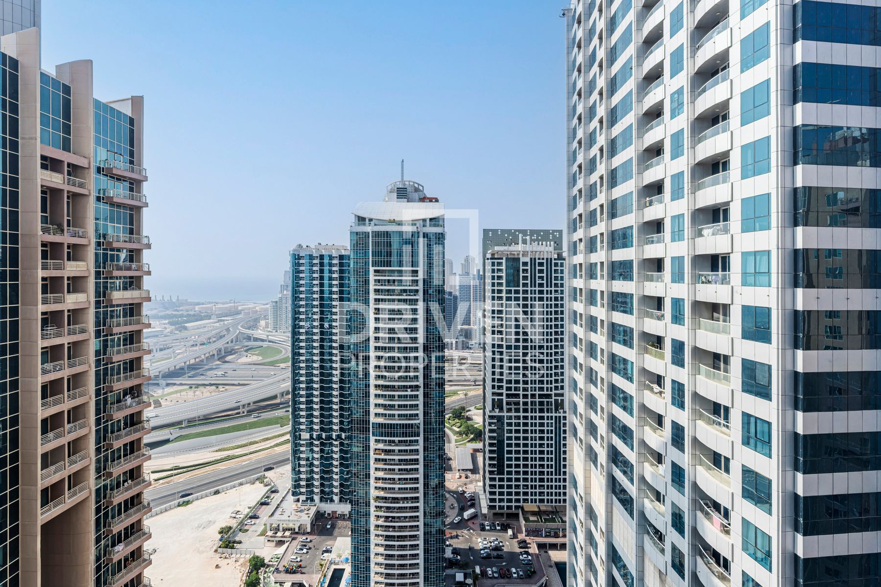 Huge Layout plus Study Room Lake View Vacant