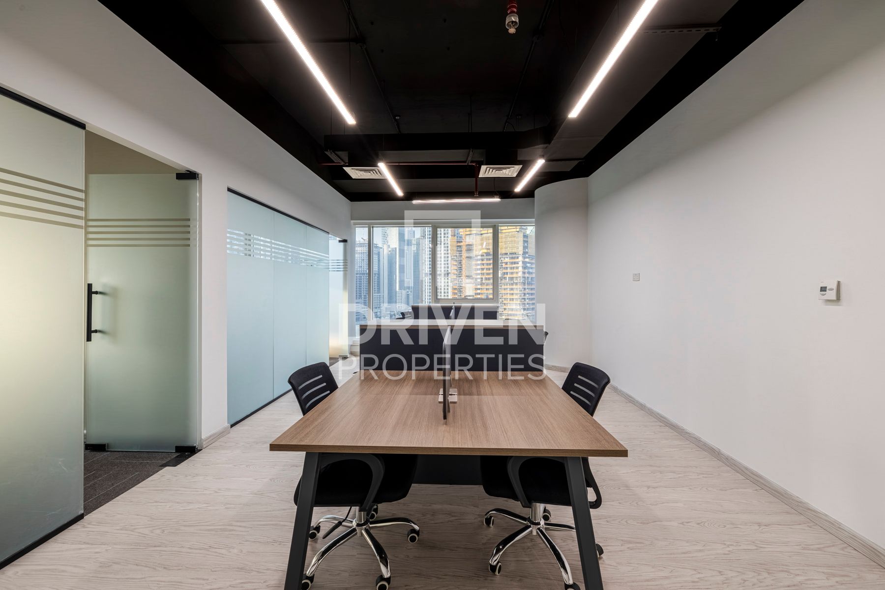 Fully Furnished Office Canal View Low Traffic